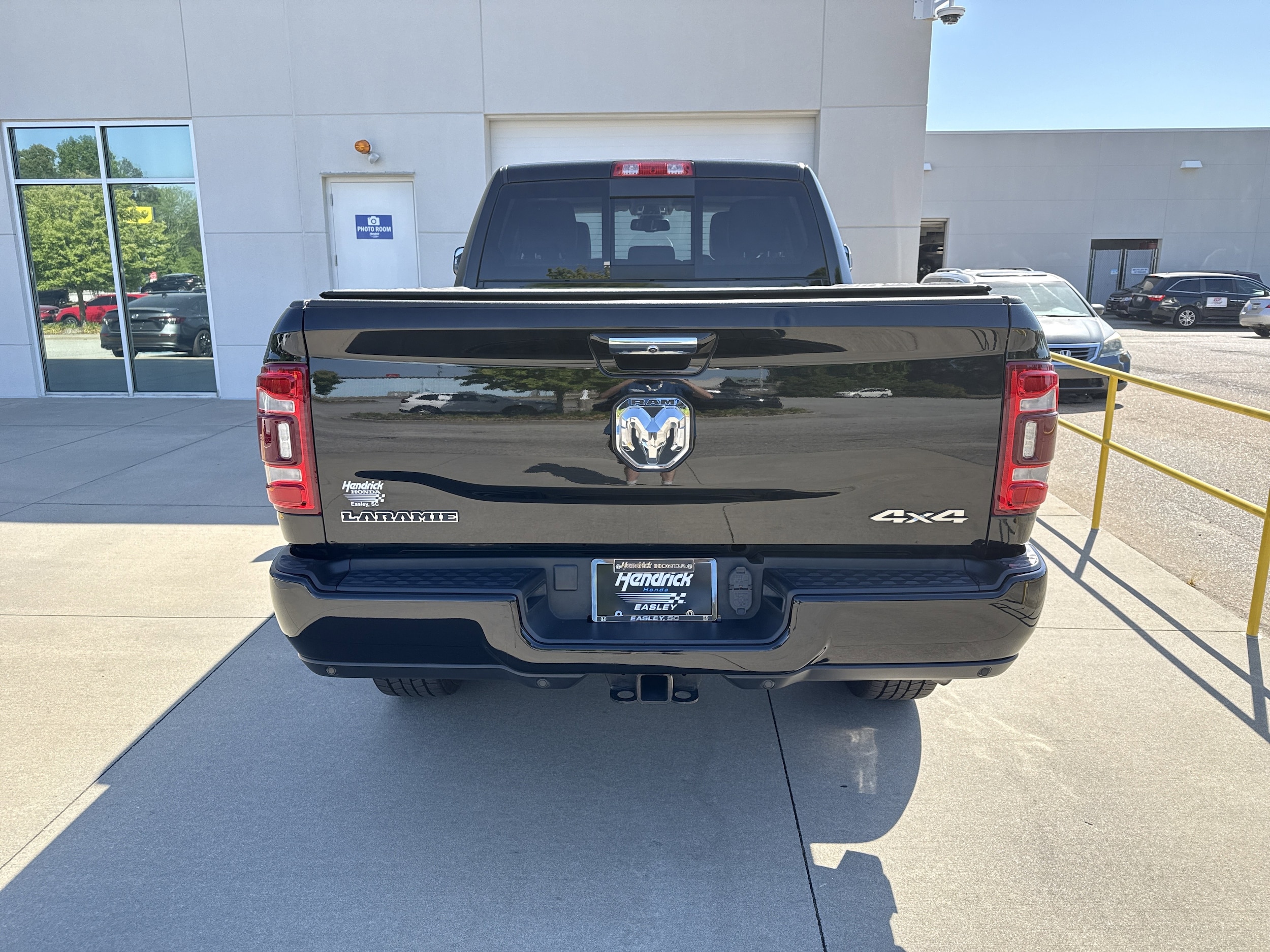 2022 Ram 2500 Laramie photo 3