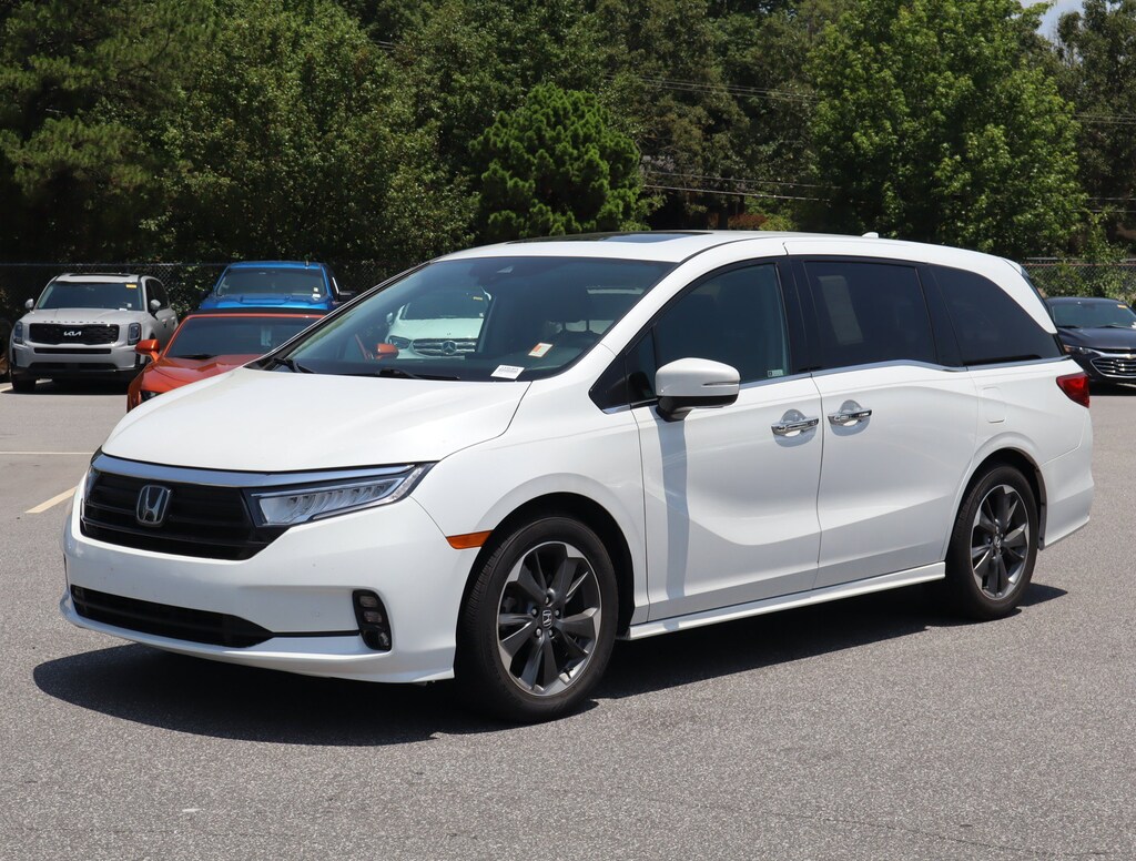 Certified 2023 Honda Odyssey Elite Minivan