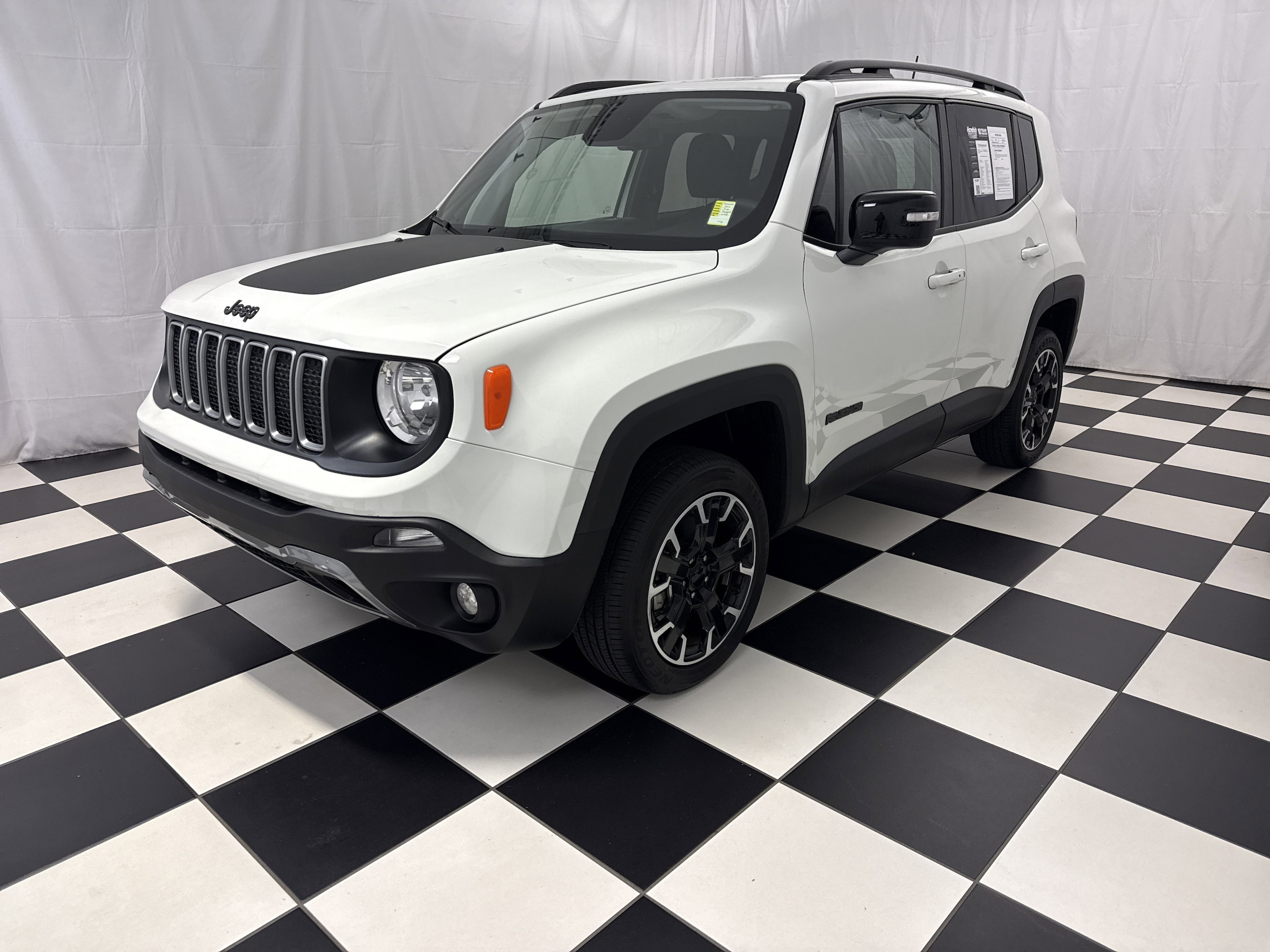 2023 Jeep Renegade Upland photo 4