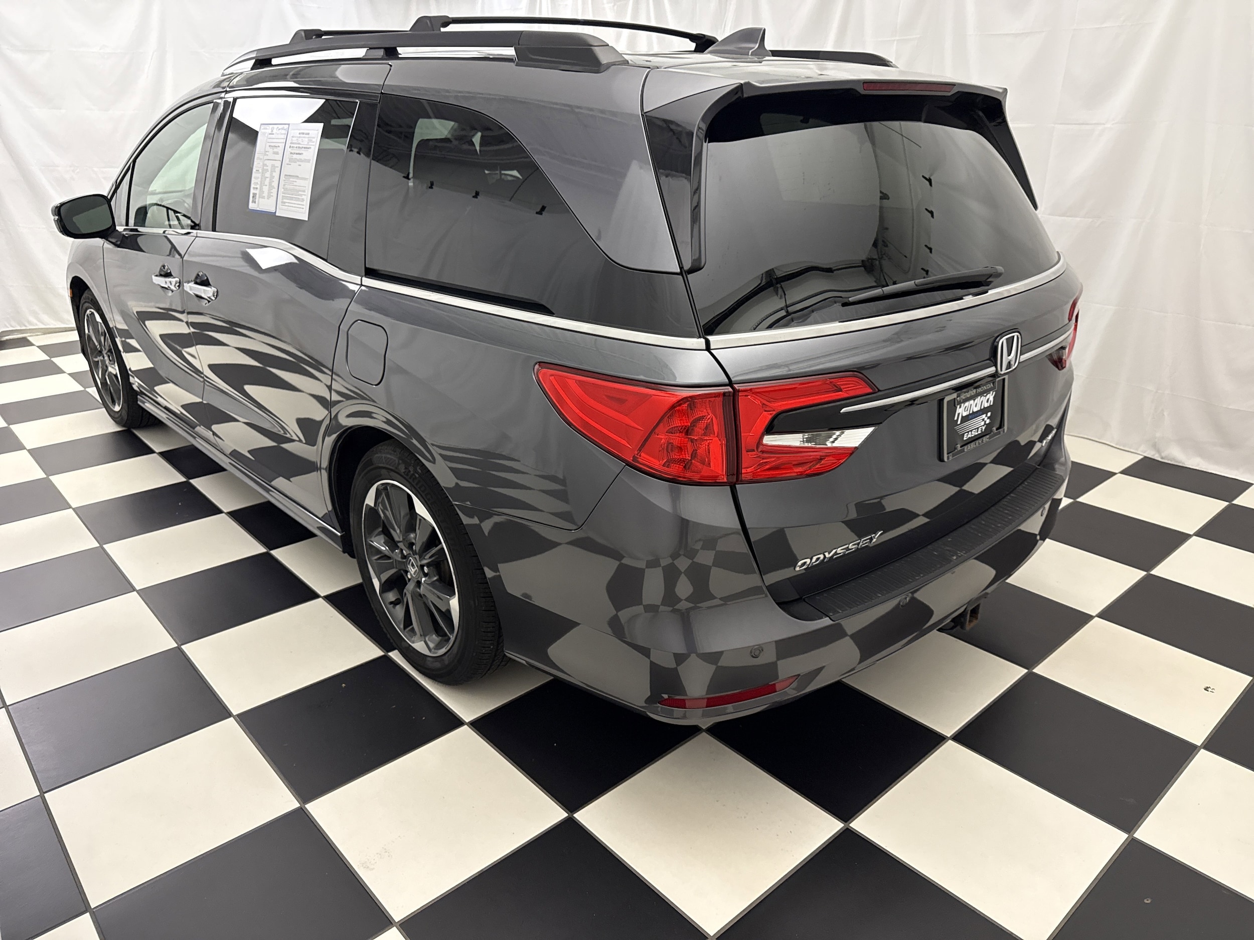 2024 Honda Odyssey Elite photo 3