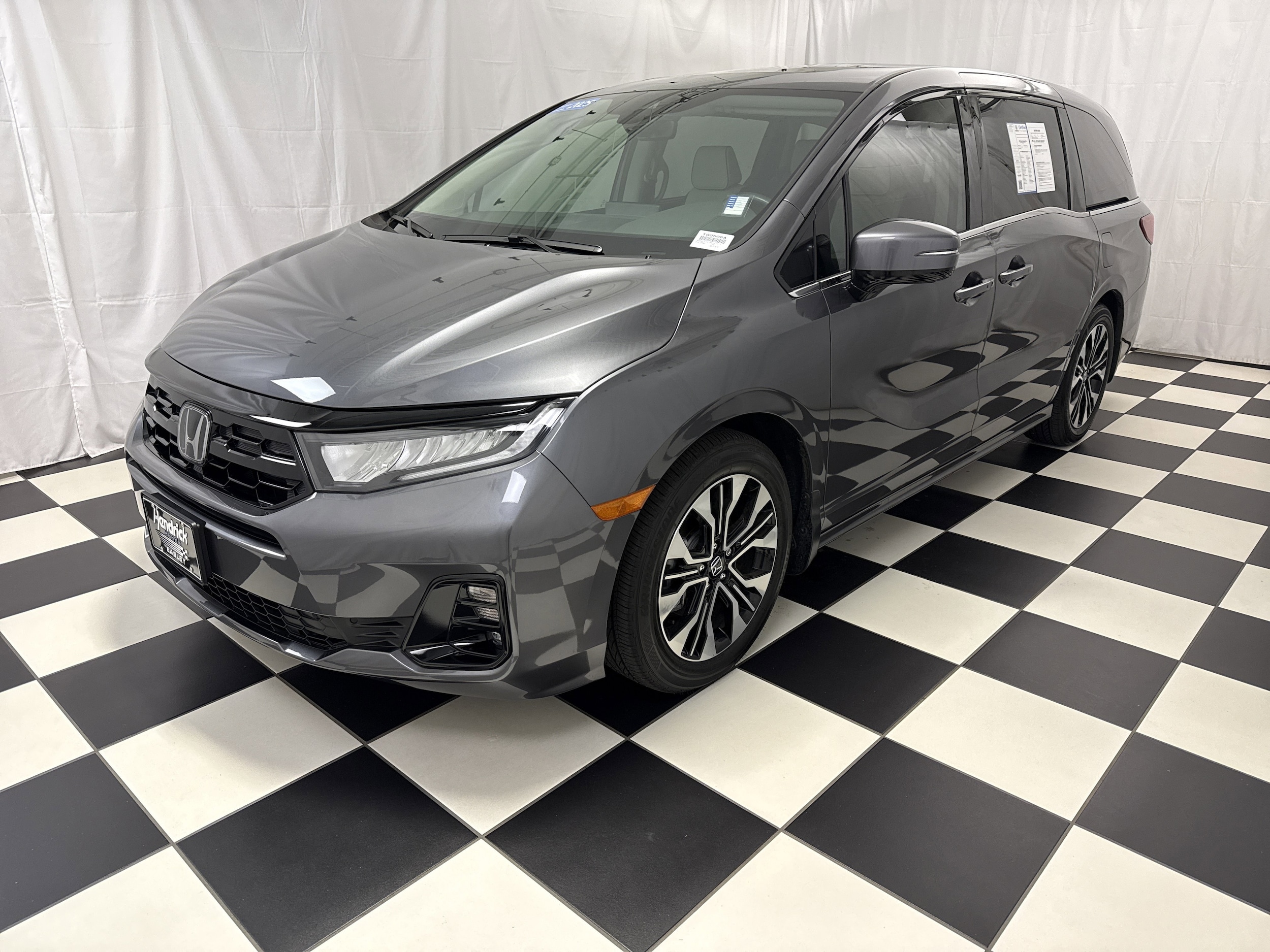 2025 Honda Odyssey Elite photo 4
