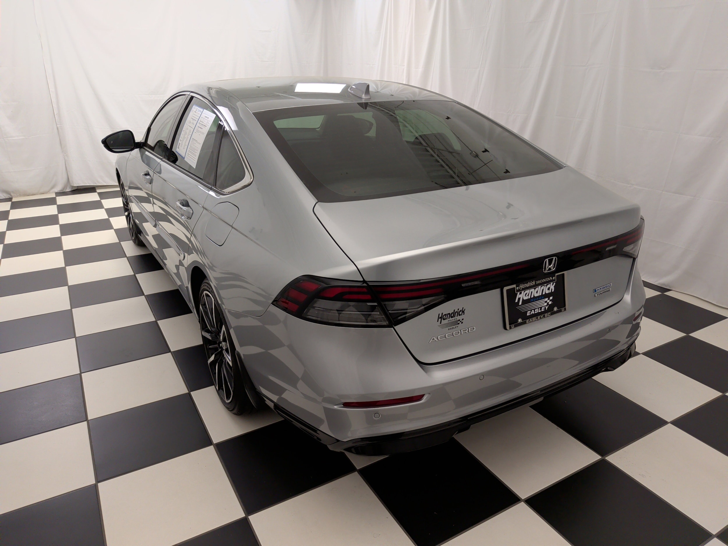 2024 Honda Accord Hybrid Touring photo 3