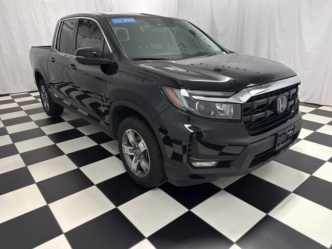 2025 Honda Ridgeline RTL Pickup