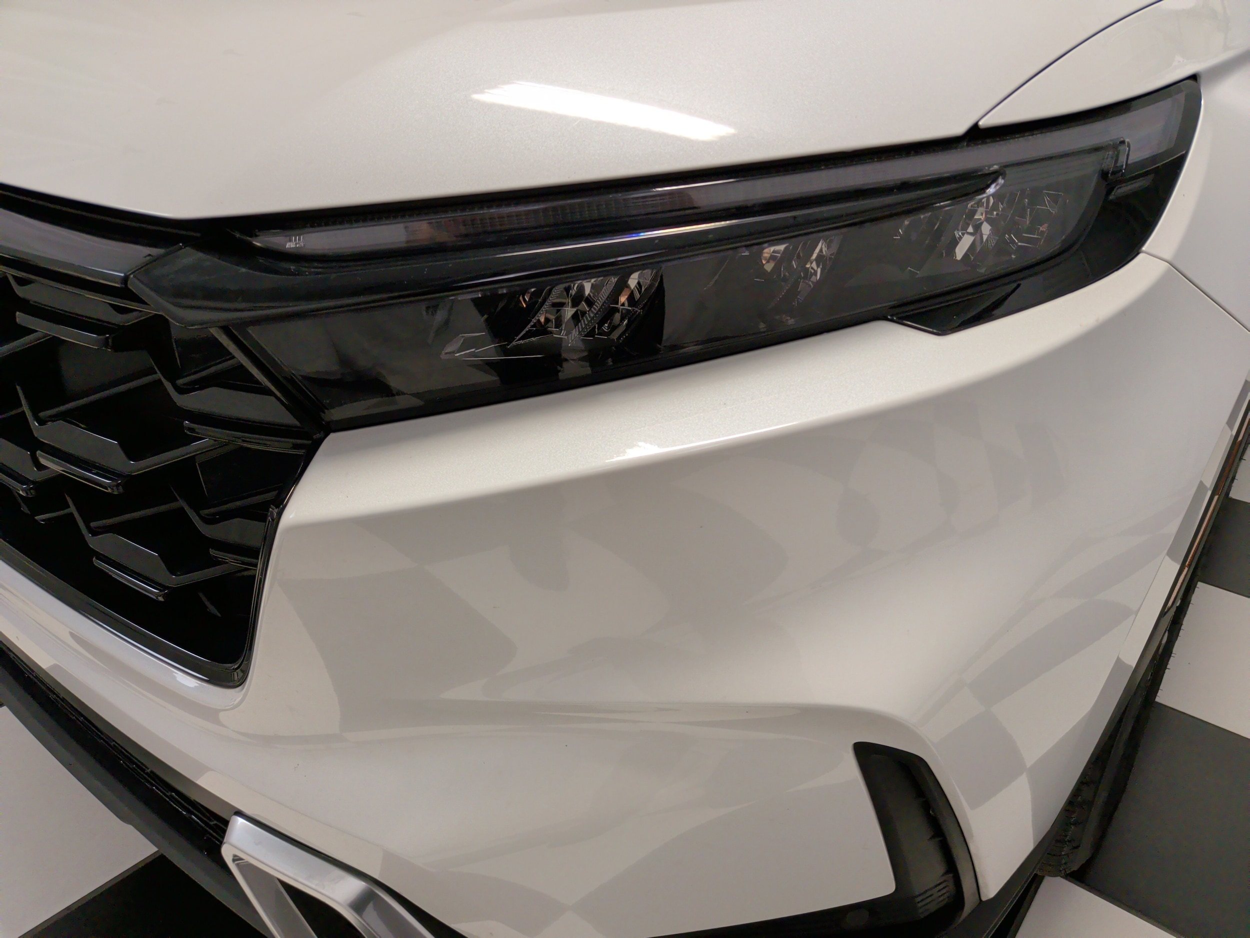 2025 Honda CR-V Hybrid Sport Touring photo 5