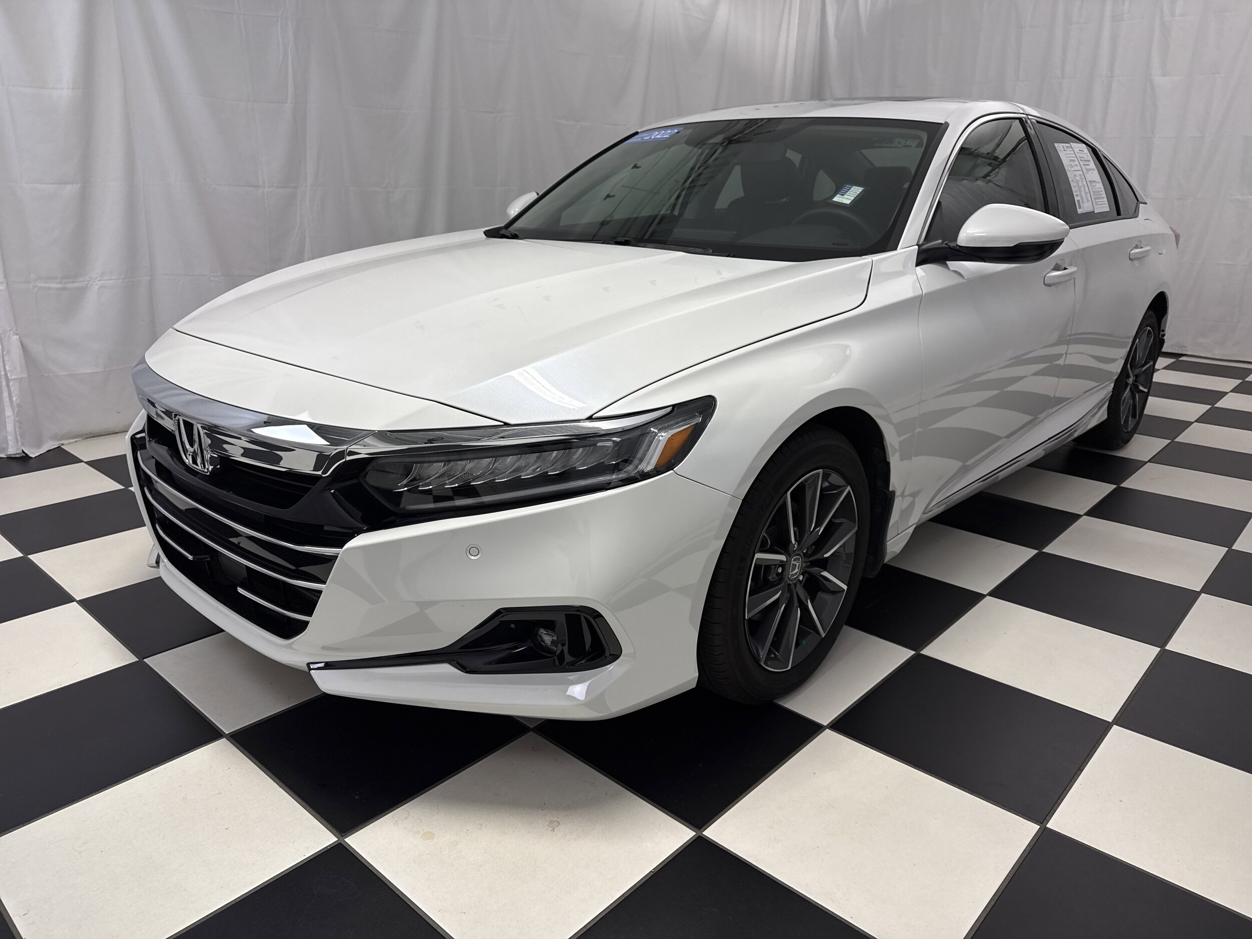 2022 Honda Accord EX-L photo 3