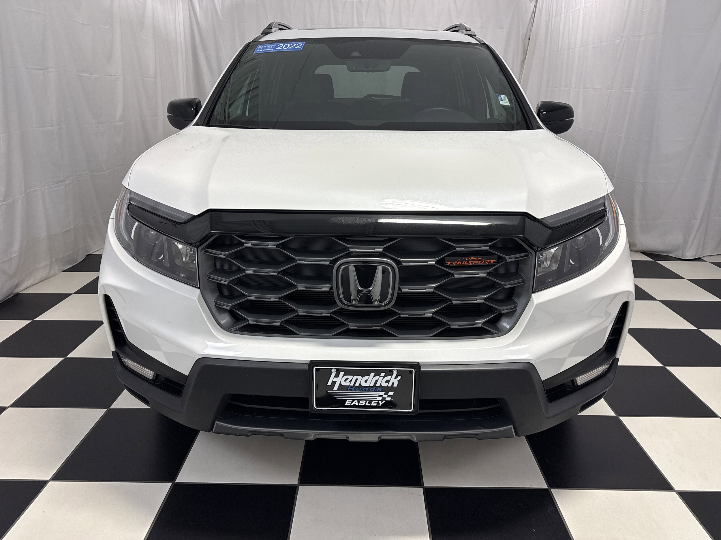 2022 Honda Passport TrailSport photo 2