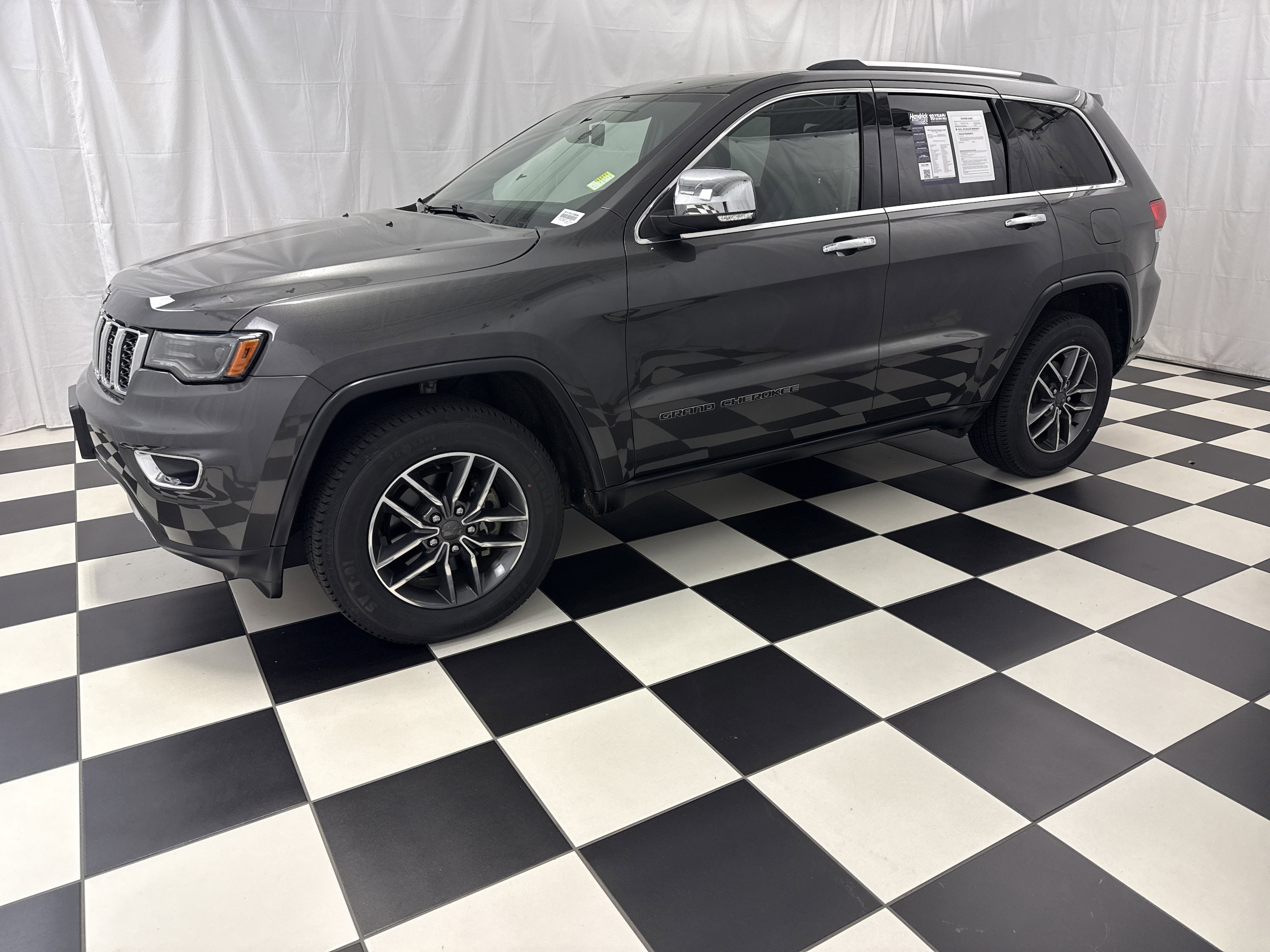 2019 Jeep Grand Cherokee Limited photo 5