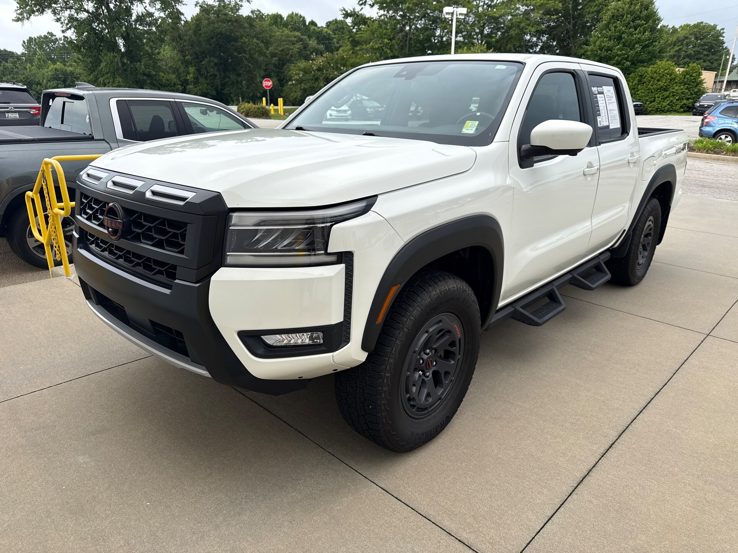Nissan Frontier PRO-4X