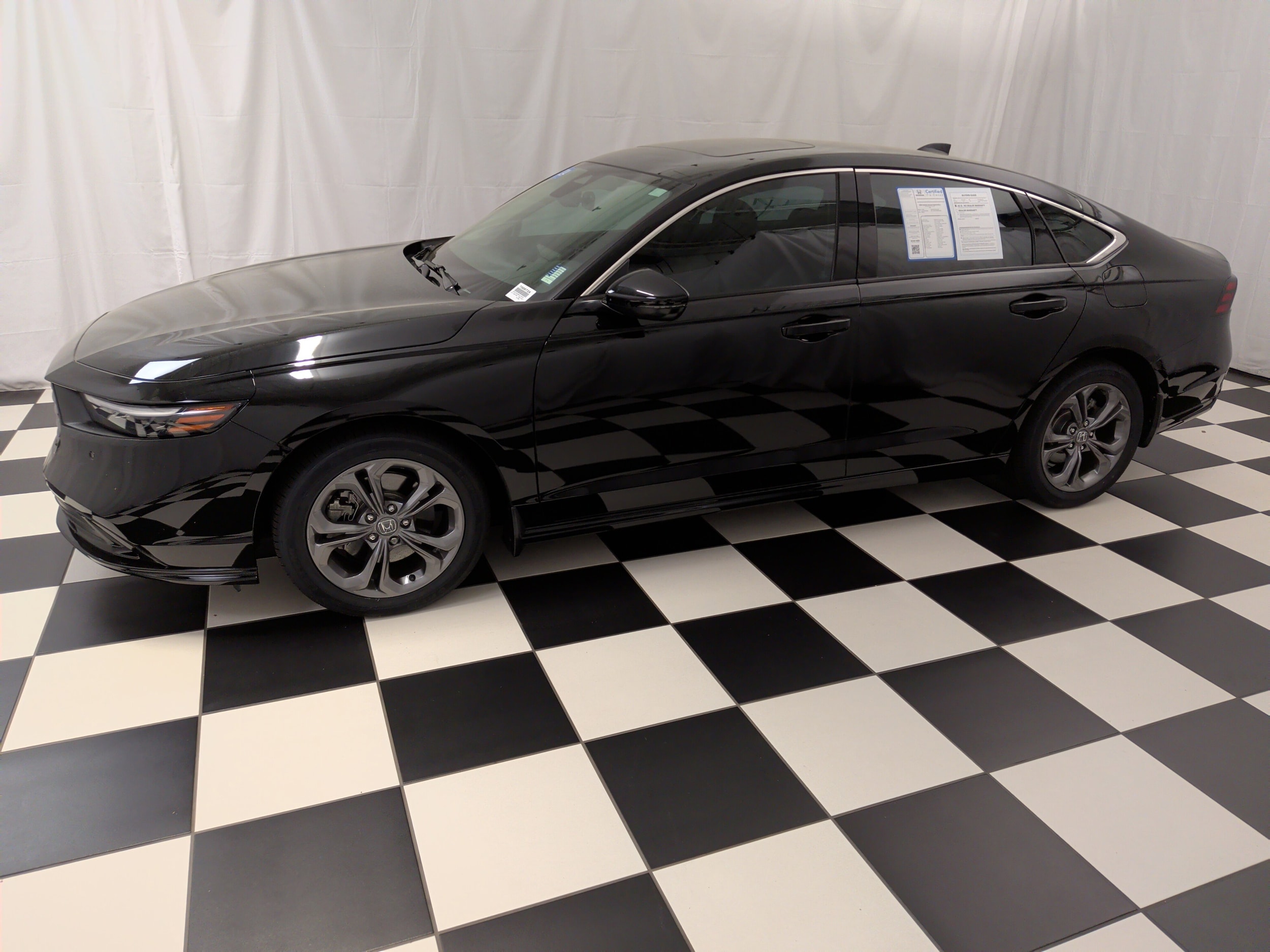 2024 Honda Accord Hybrid EX-L photo 6