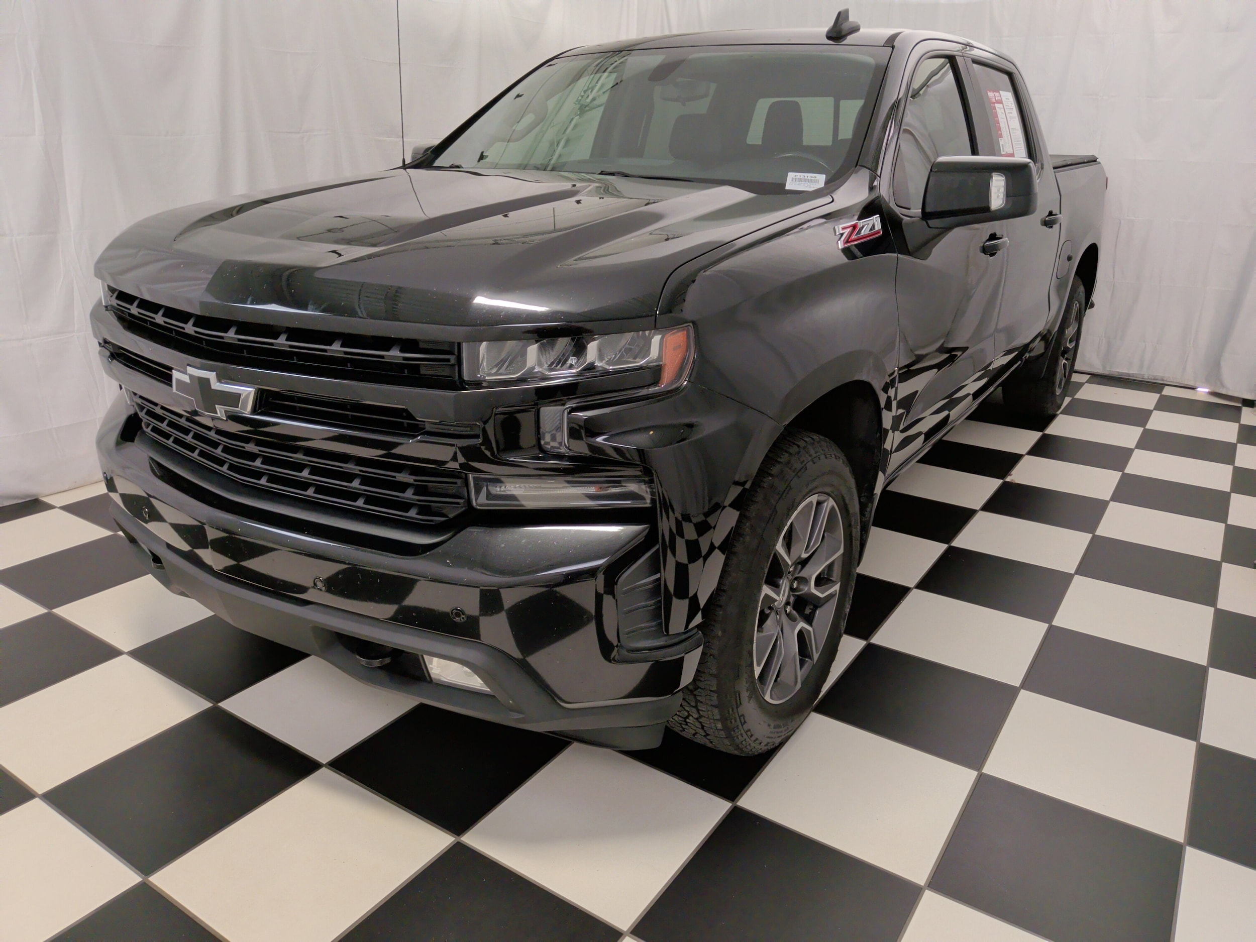 2019 Chevrolet Silverado 1500 RST photo 4