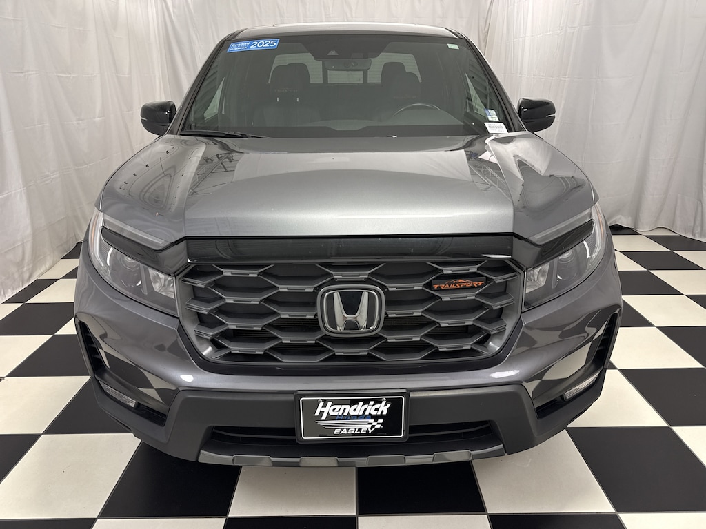 Certified 2025 Honda Ridgeline TrailSport Pickup