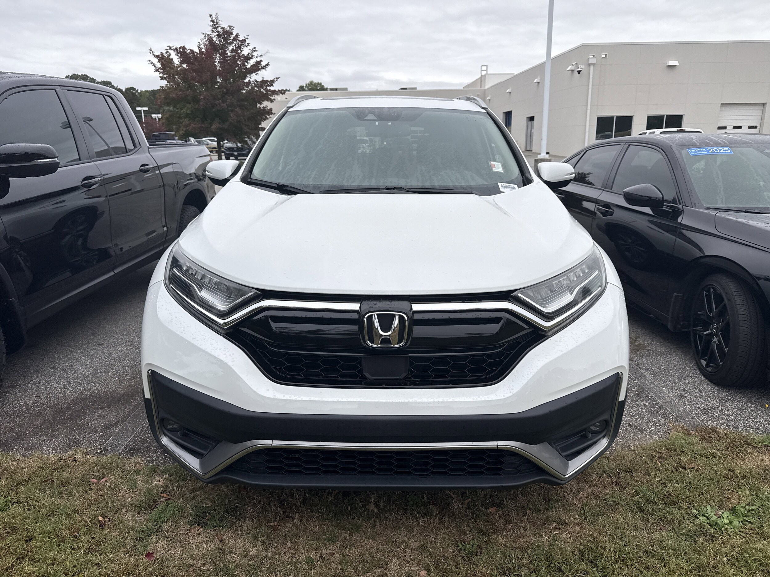 2020 Honda CR-V Touring photo 2