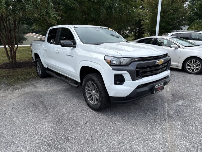2024 Chevrolet Colorado 2WD LT Pickup