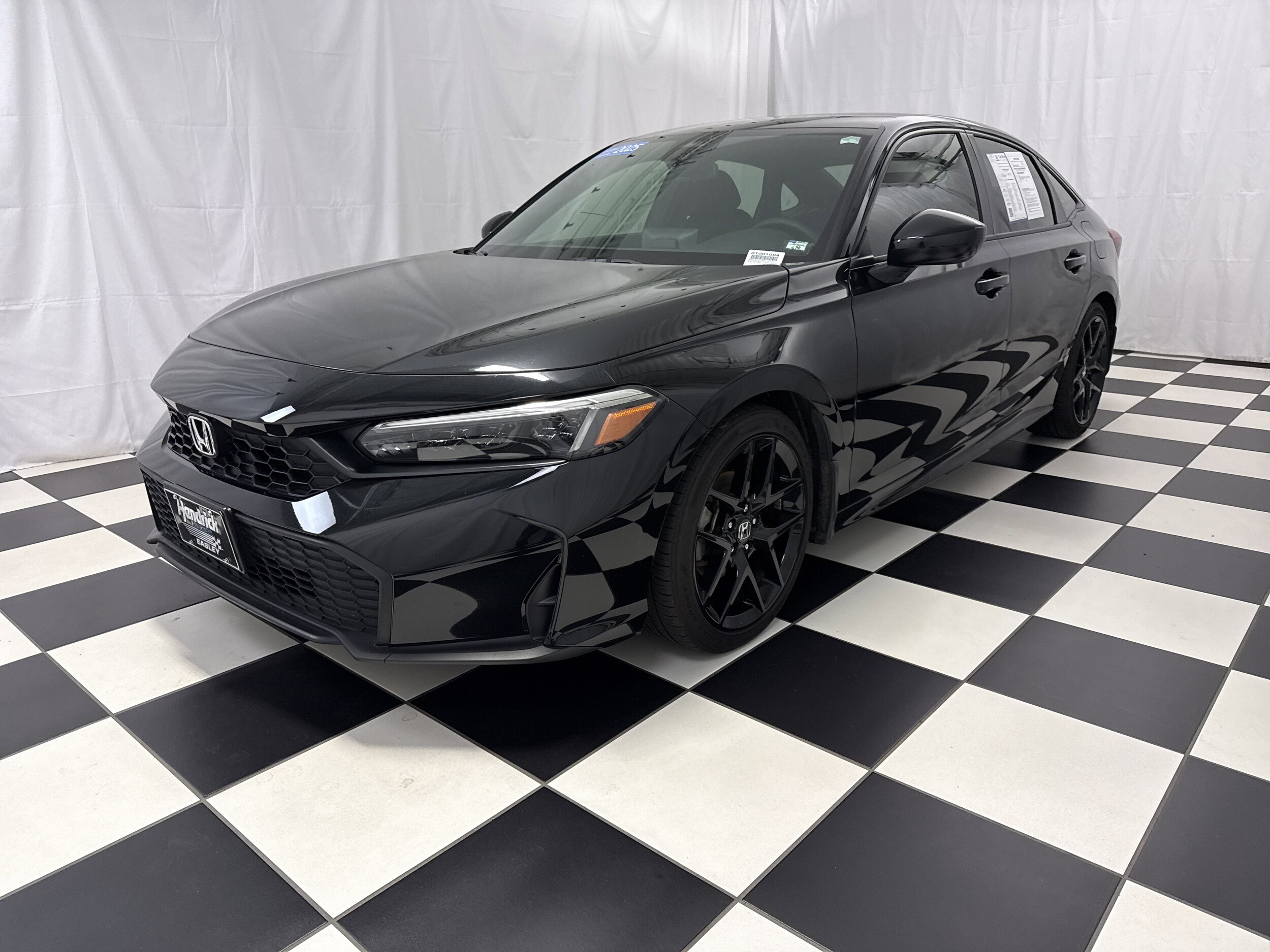 2025 Honda Civic Sport photo 3