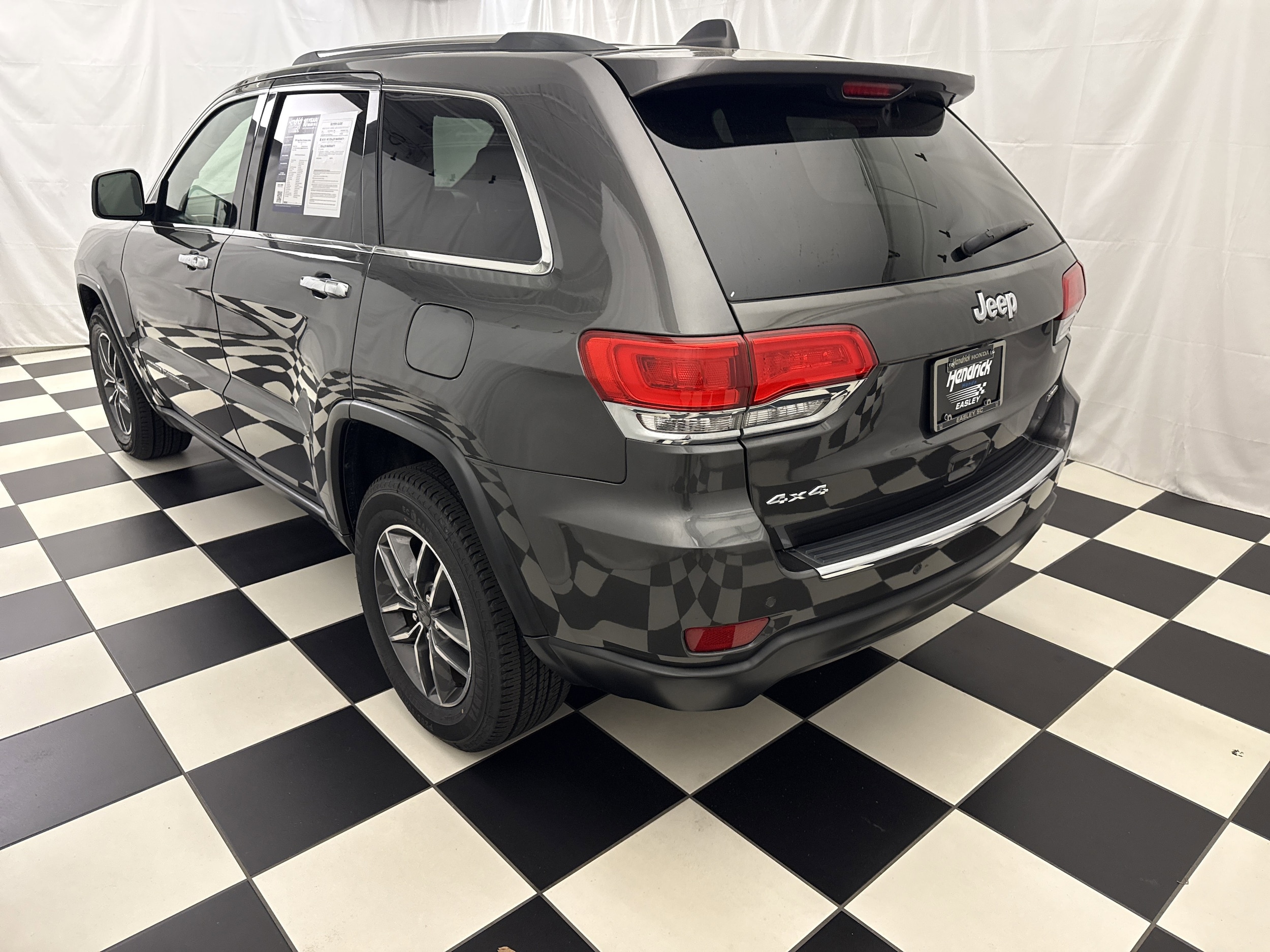 2019 Jeep Grand Cherokee Limited photo 3