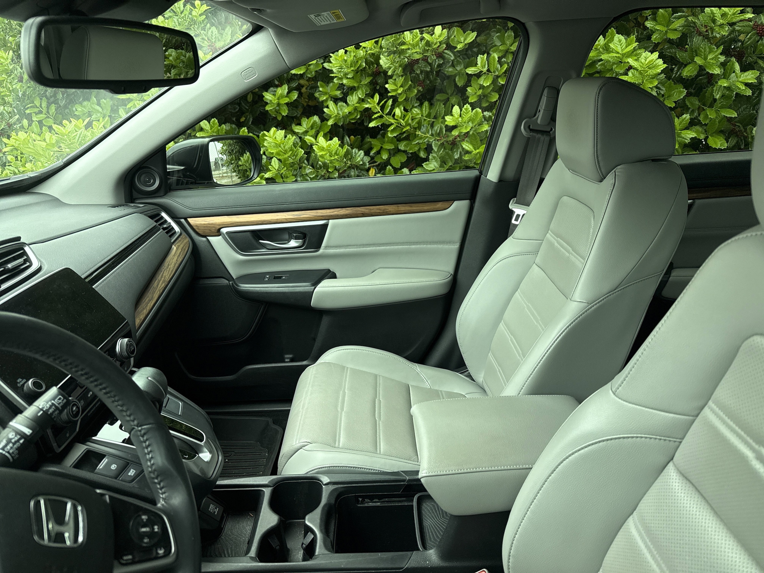2019 Honda CR-V Touring photo 6