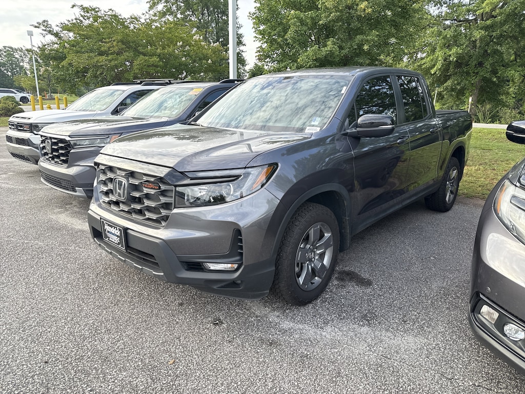 Certified 2025 Honda Ridgeline TrailSport Pickup