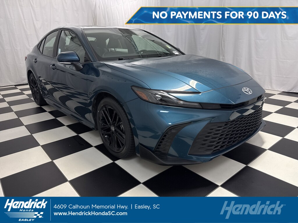 Used 2025 Toyota Camry SE Sedan