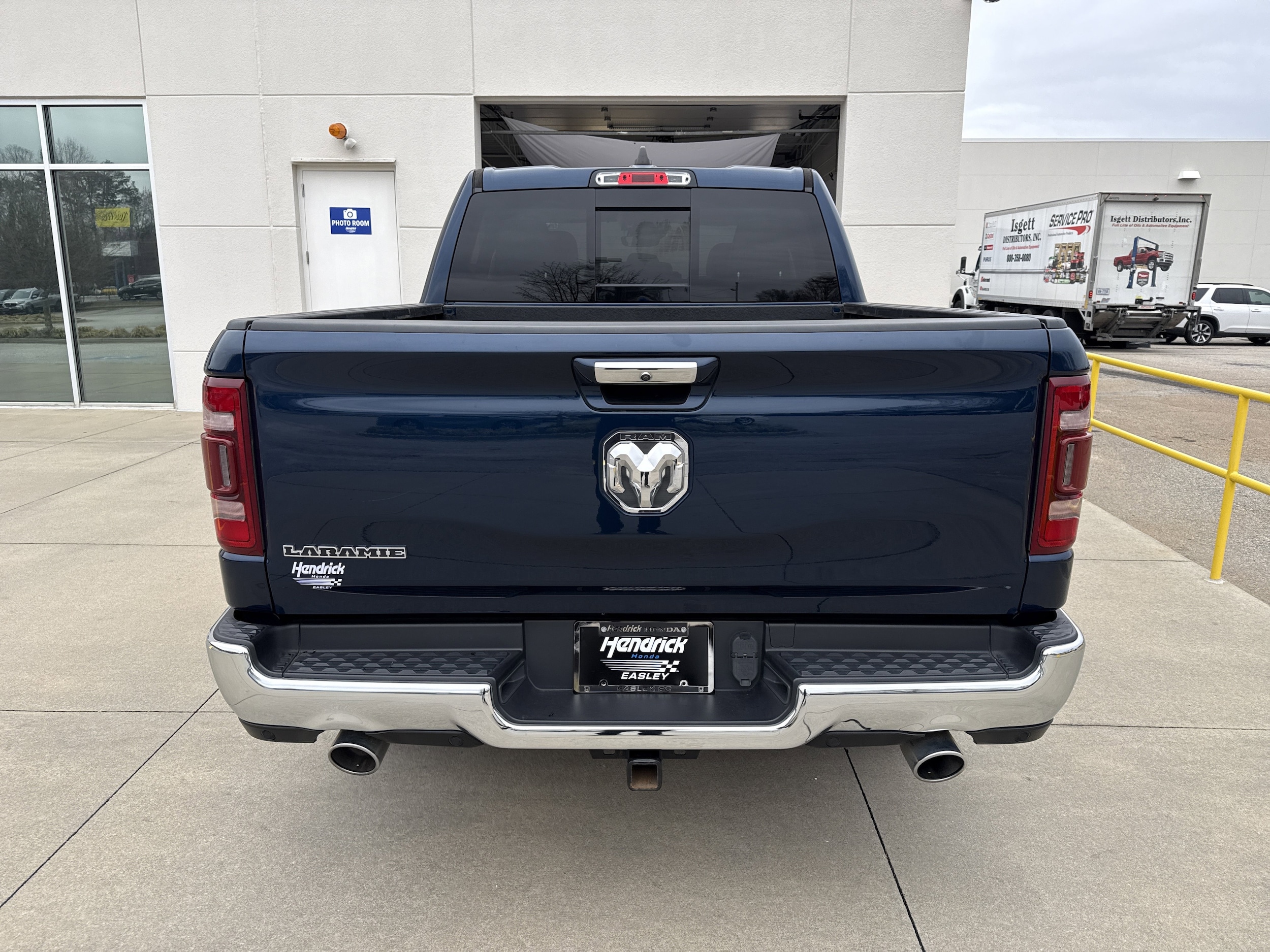 2022 Ram 1500 Laramie photo 3