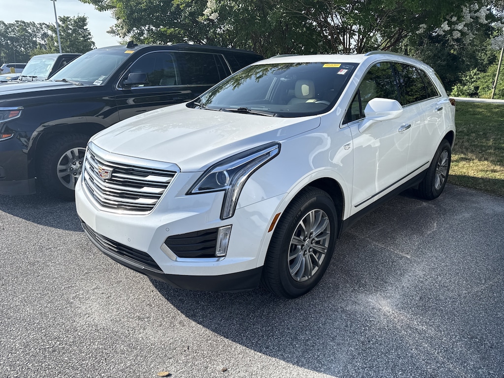 Used 2019 CADILLAC XT5 Luxury FWD SUV