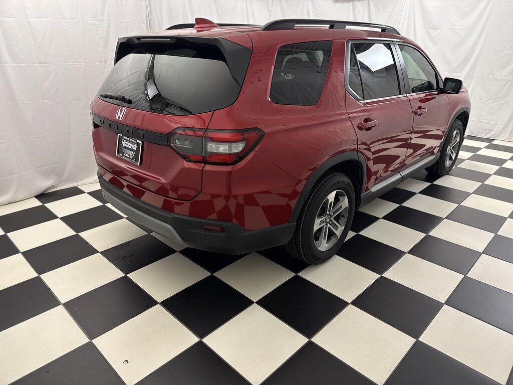 Certified 2025 Honda Pilot EX-L SUV