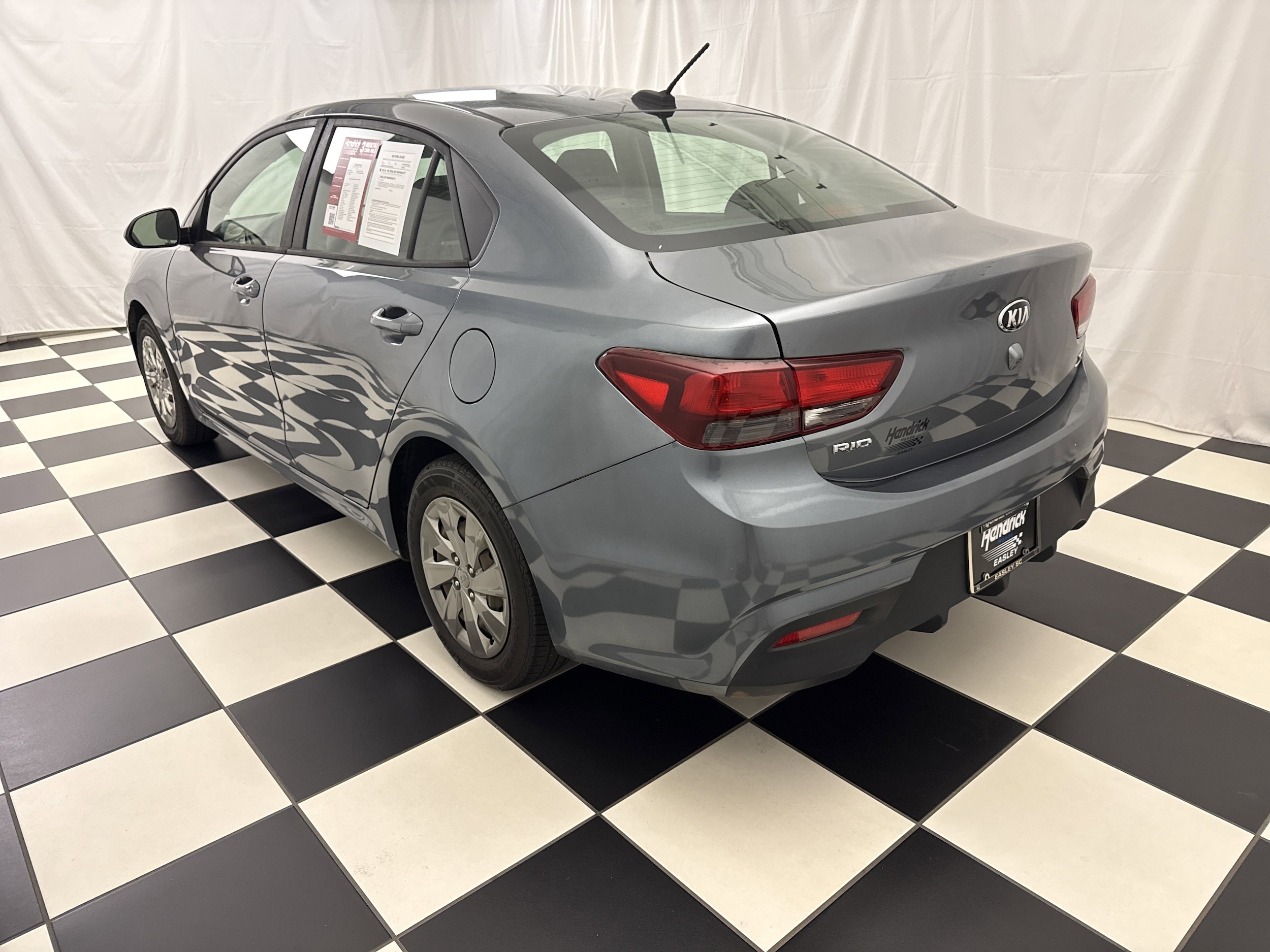 2019 Kia Rio S photo 3