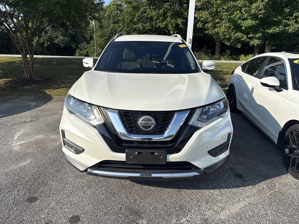 Used 2019 Nissan Rogue SV SUV