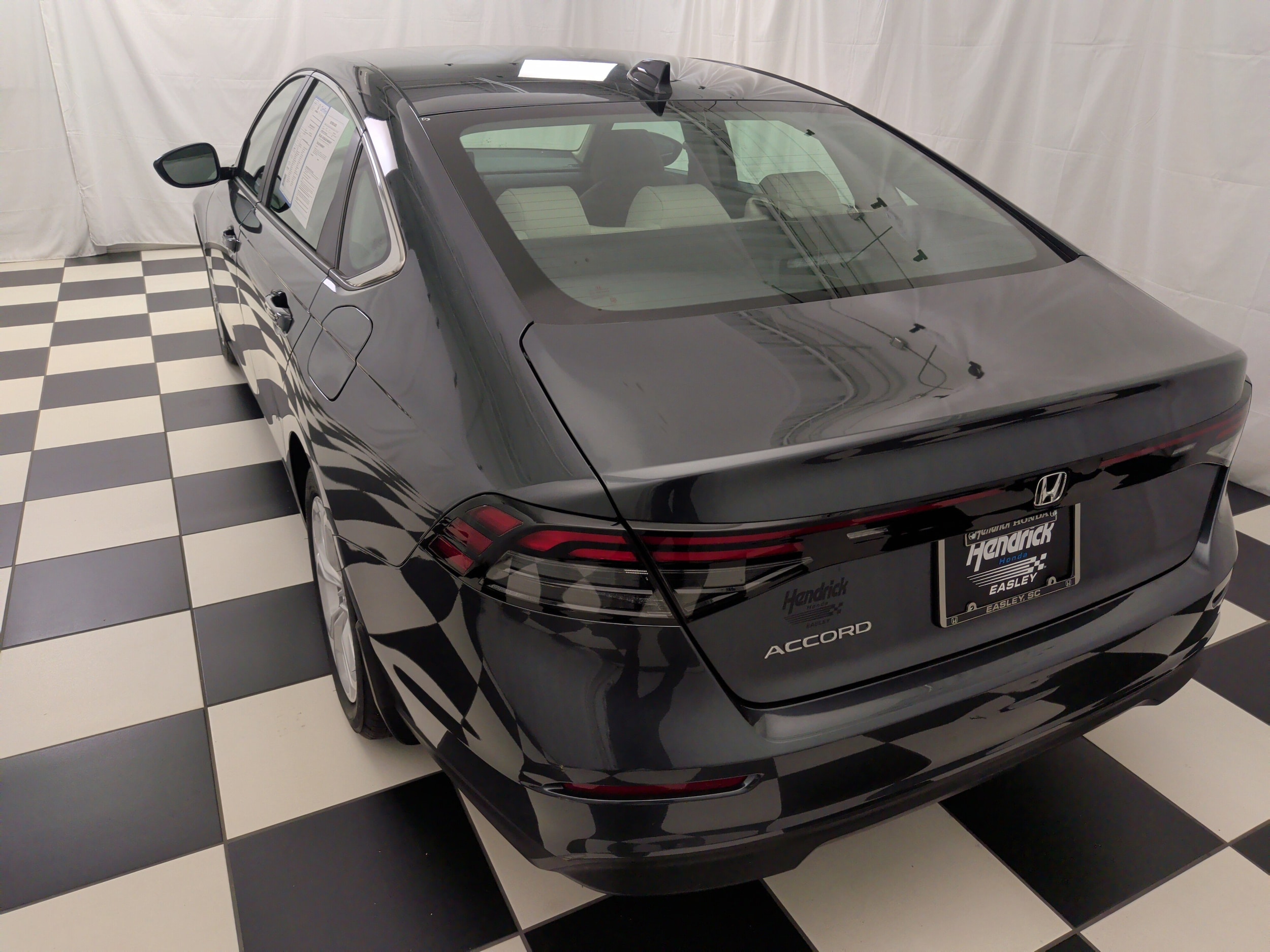 2025 Honda Accord LX photo 3