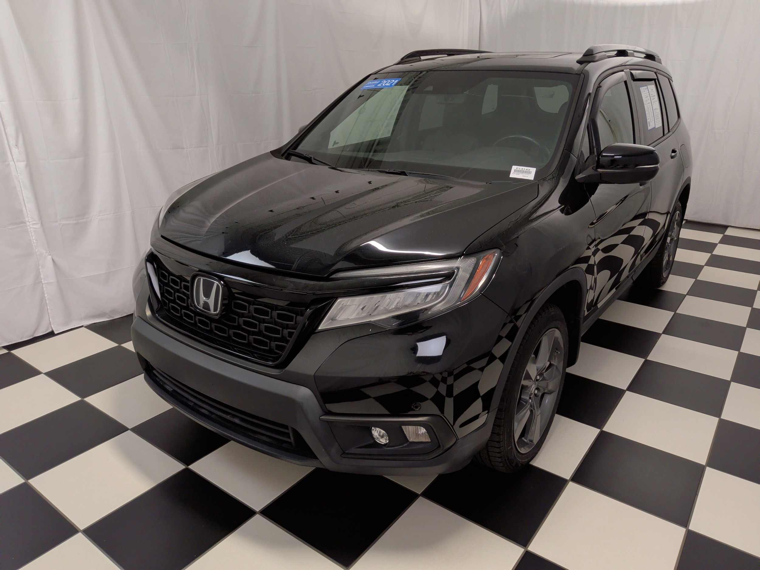 2021 Honda Passport Touring photo 4
