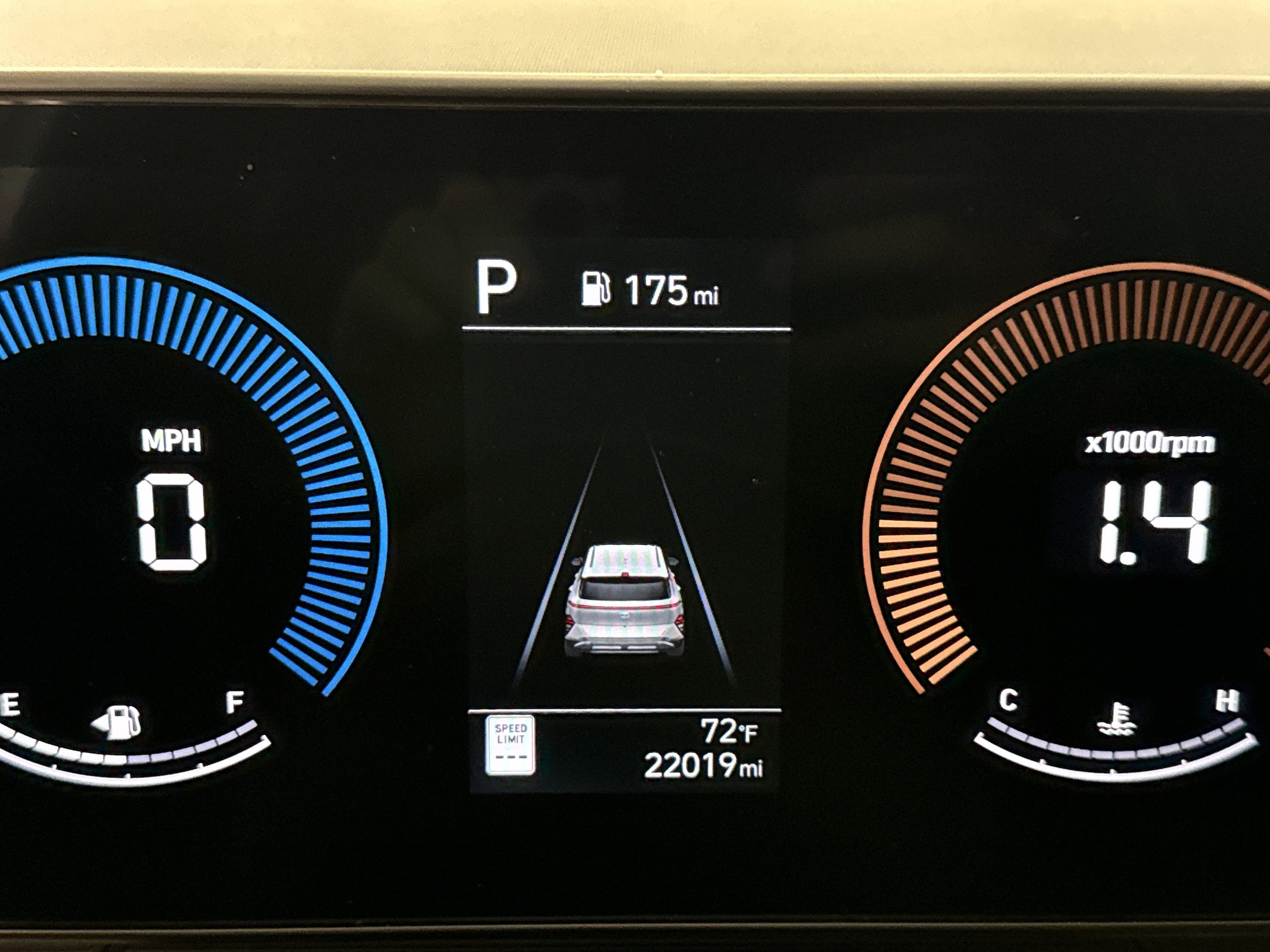 Hyundai Kona SEL Sport