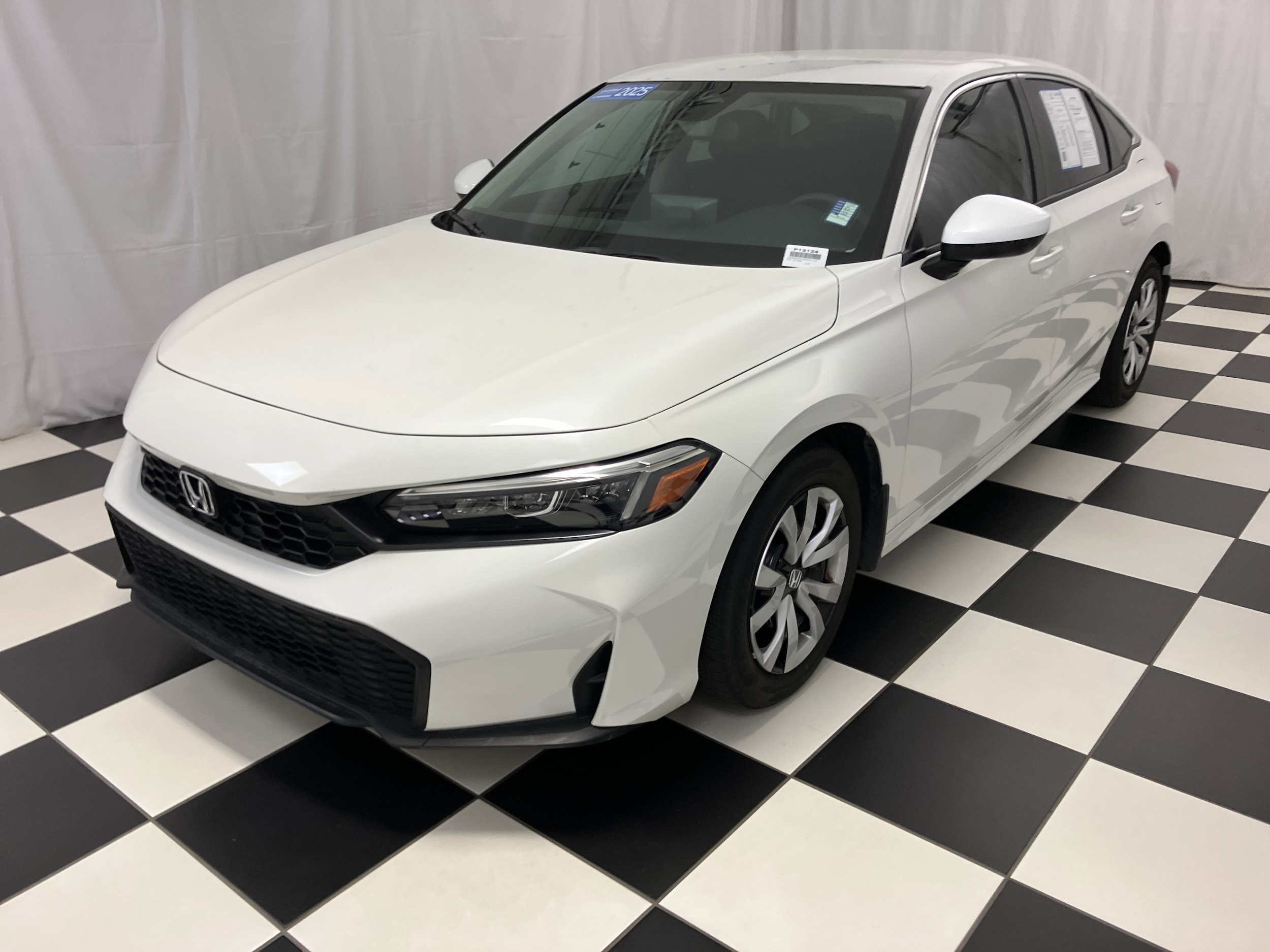 2025 Honda Civic LX photo 4