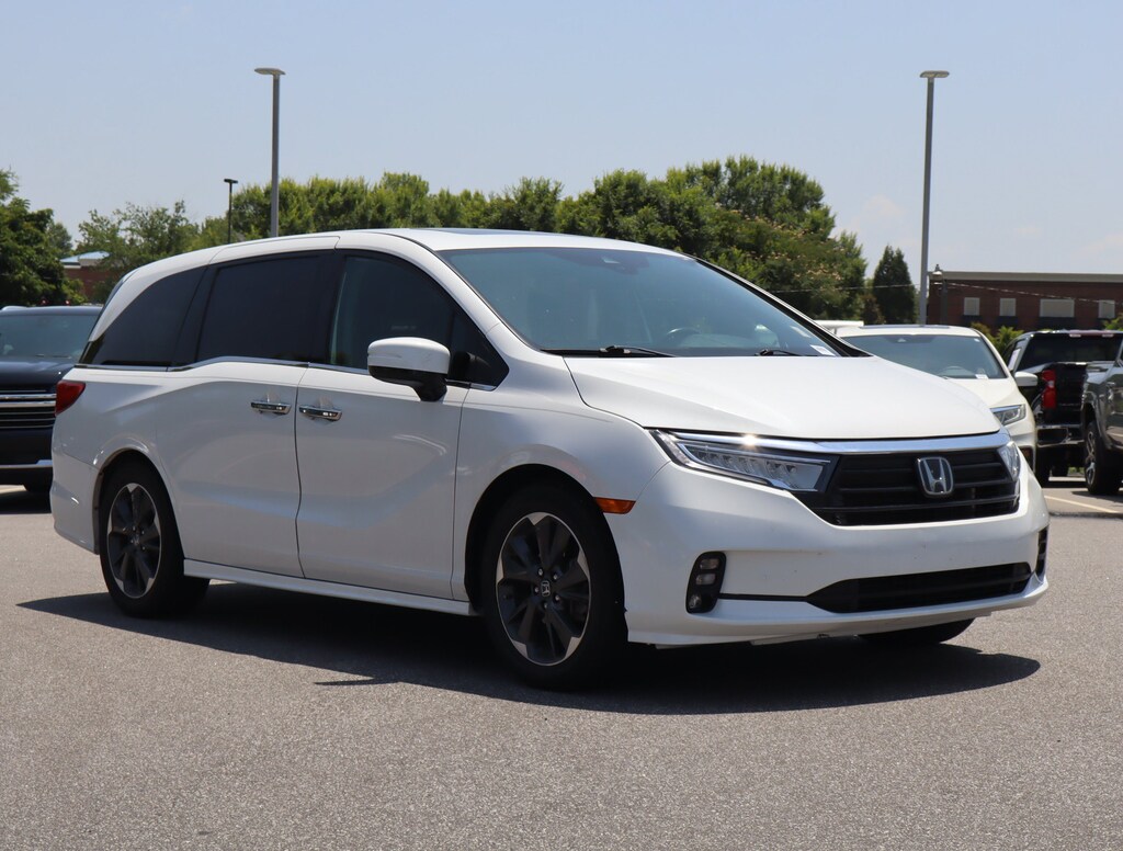 Certified 2023 Honda Odyssey Elite Minivan