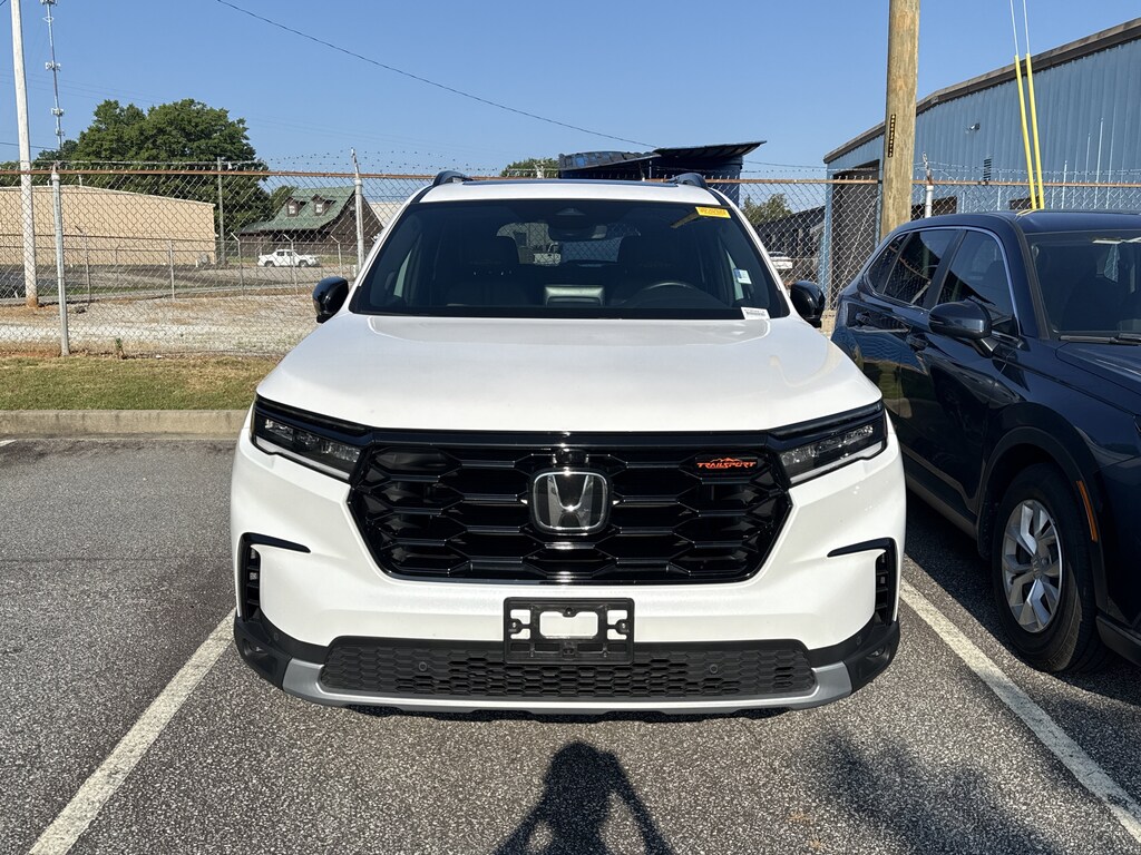 Certified 2025 Honda Pilot TrailSport SUV