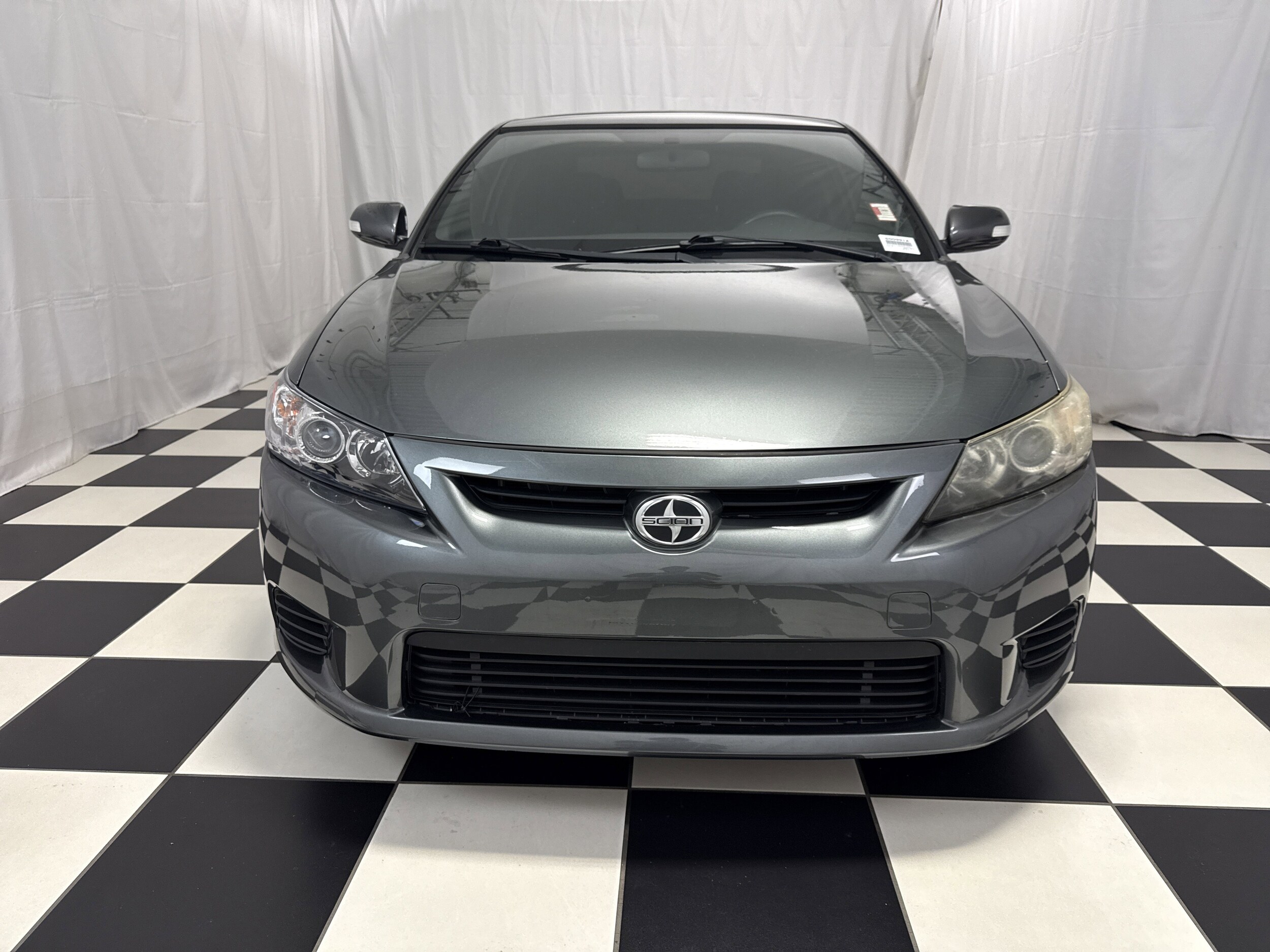 2013 Scion tC photo 3
