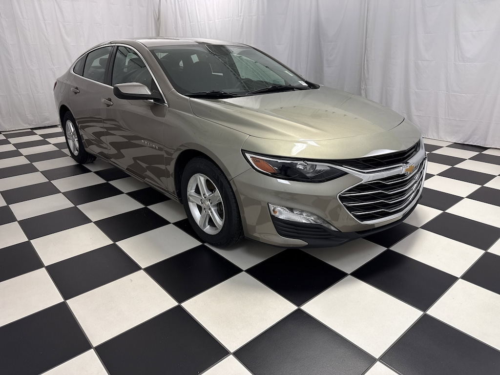 Used 2024 Chevrolet Malibu LT Sedan