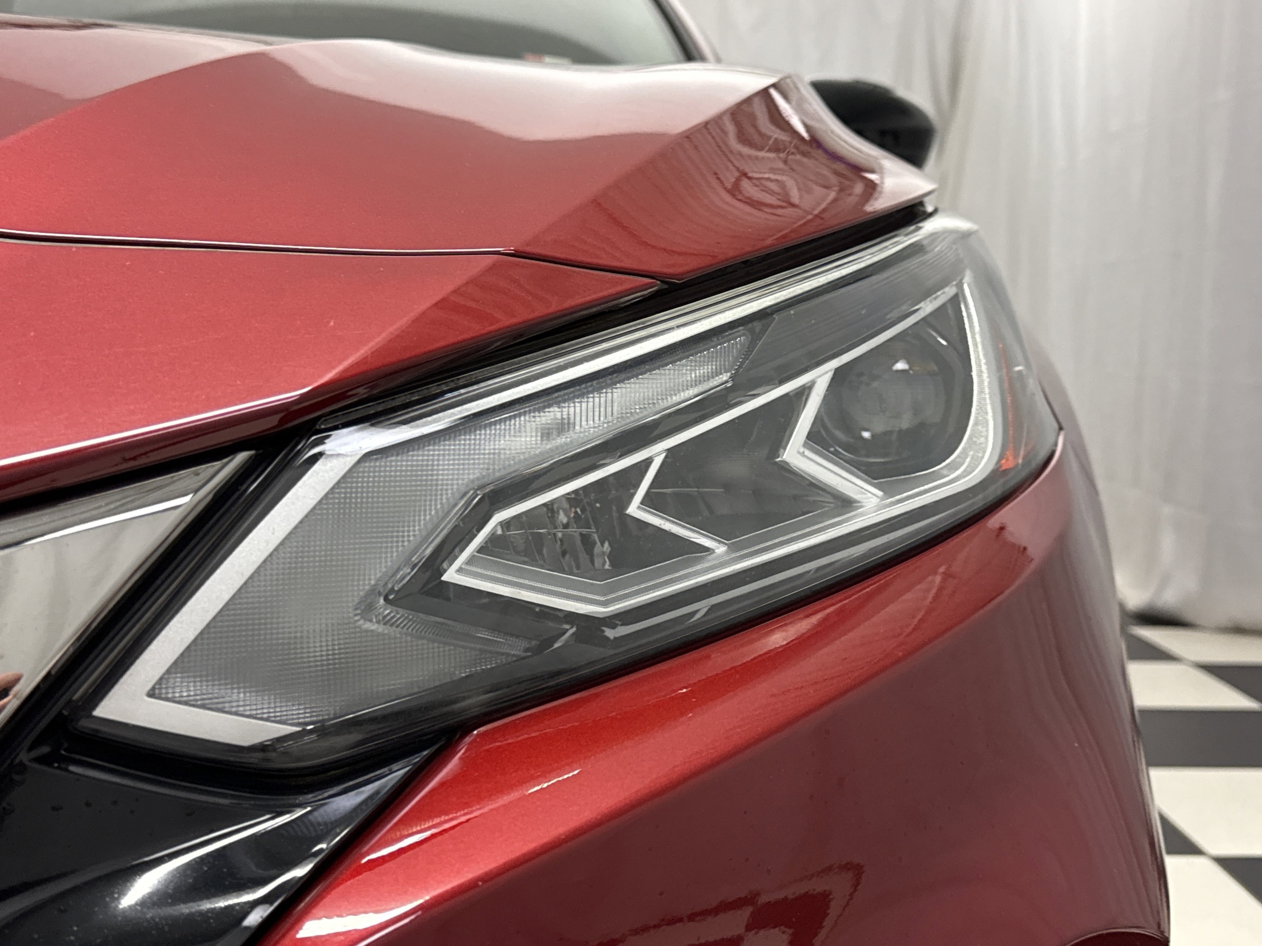 2019 Nissan Altima 2.5 SR photo 5