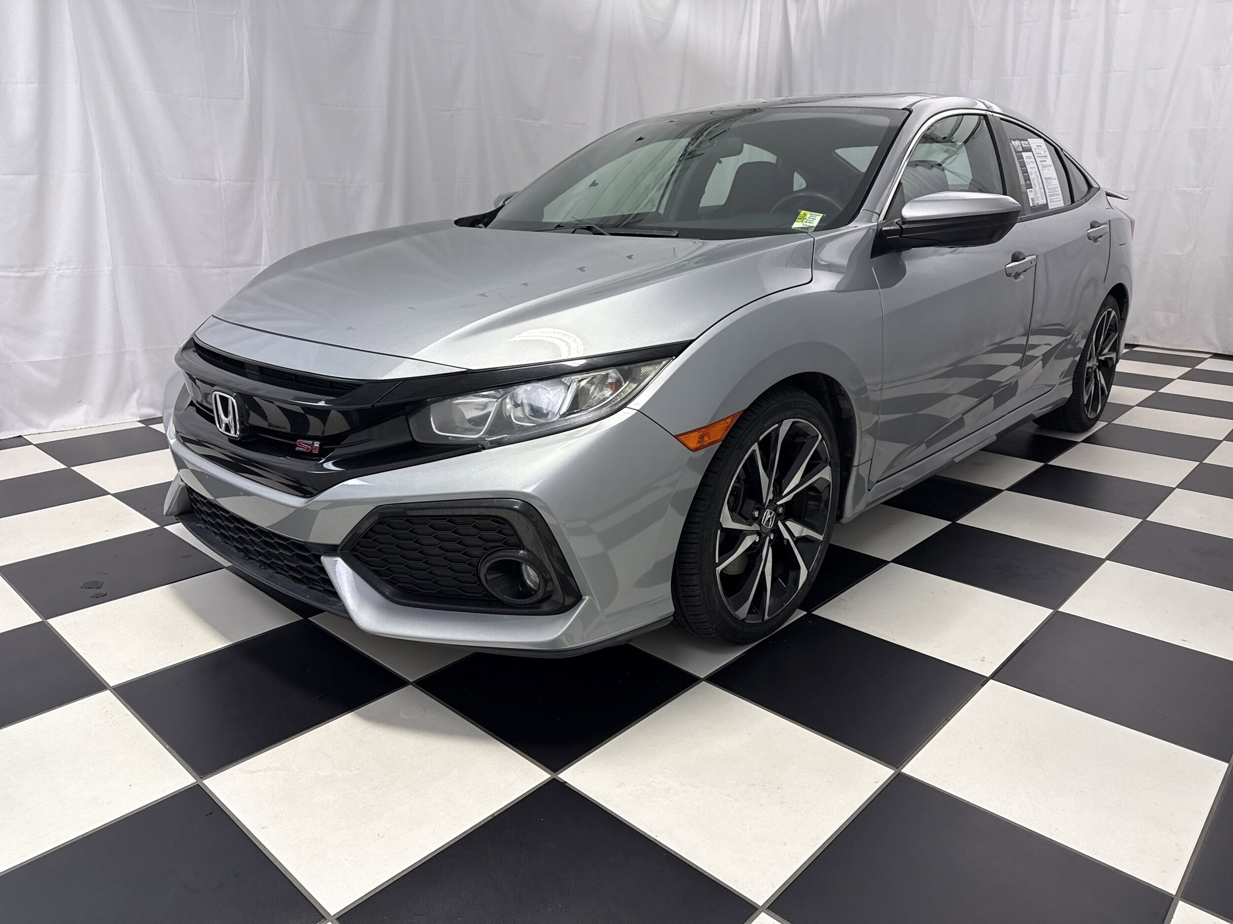 2017 Honda Civic Si photo 3