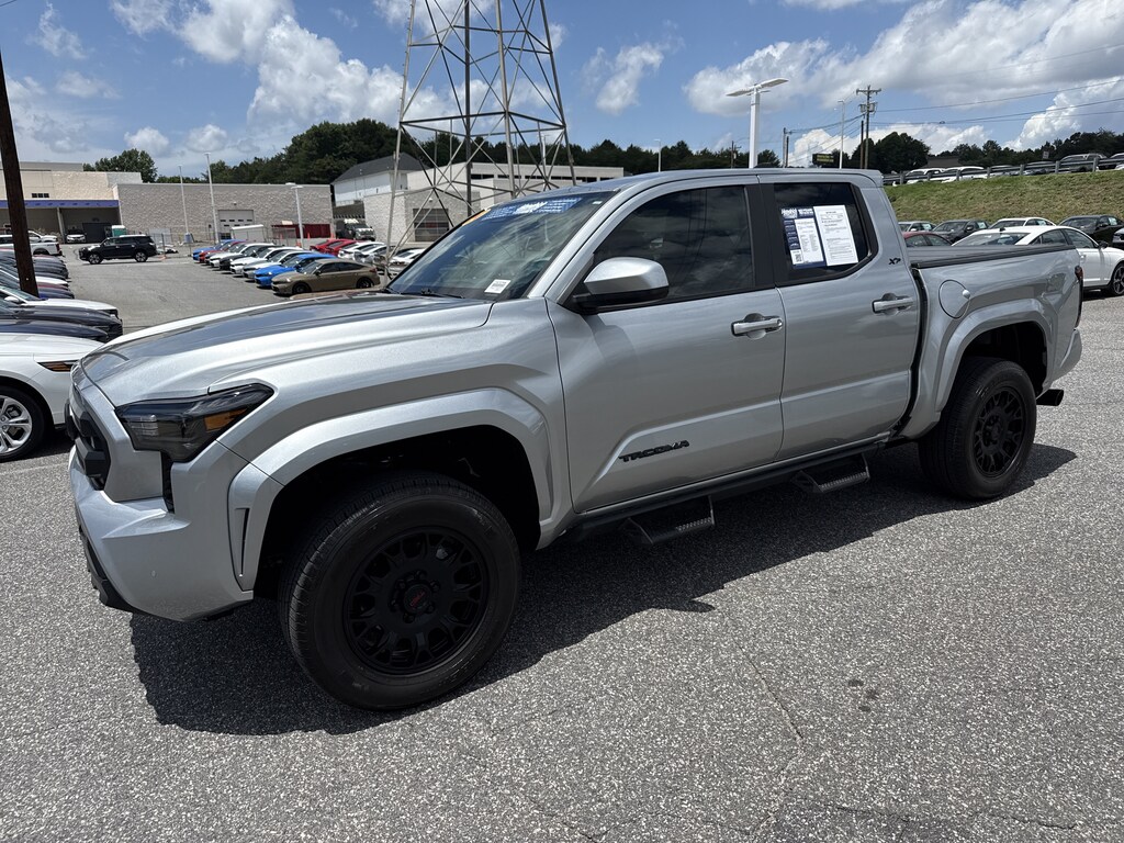 Used 2024 Toyota Tacoma SR5 Pickup