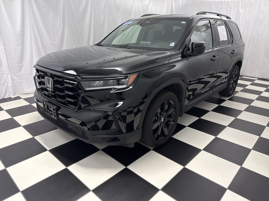 Certified 2025 Honda Pilot Black Edition SUV
