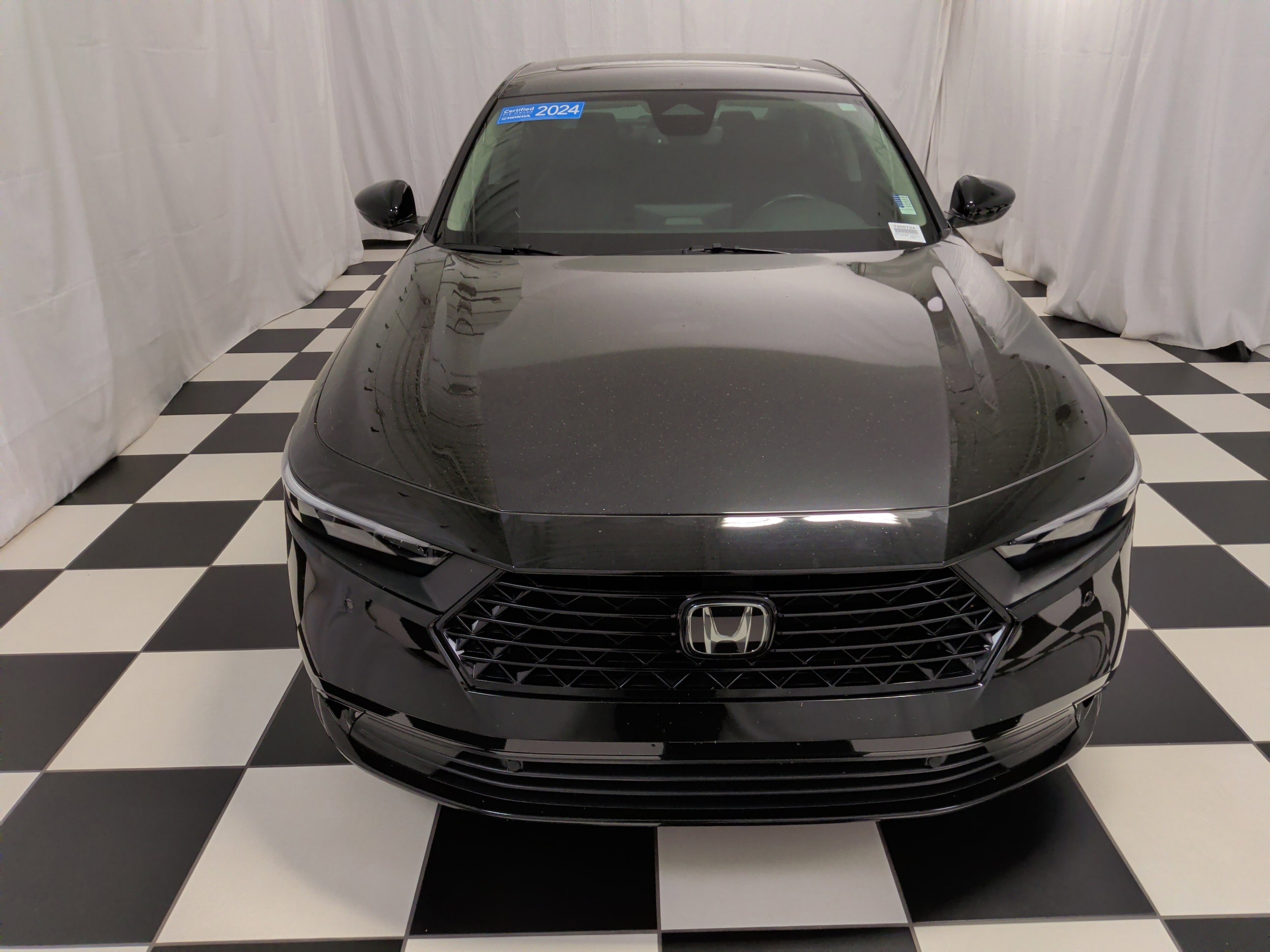 2024 Honda Accord Hybrid EX-L photo 2