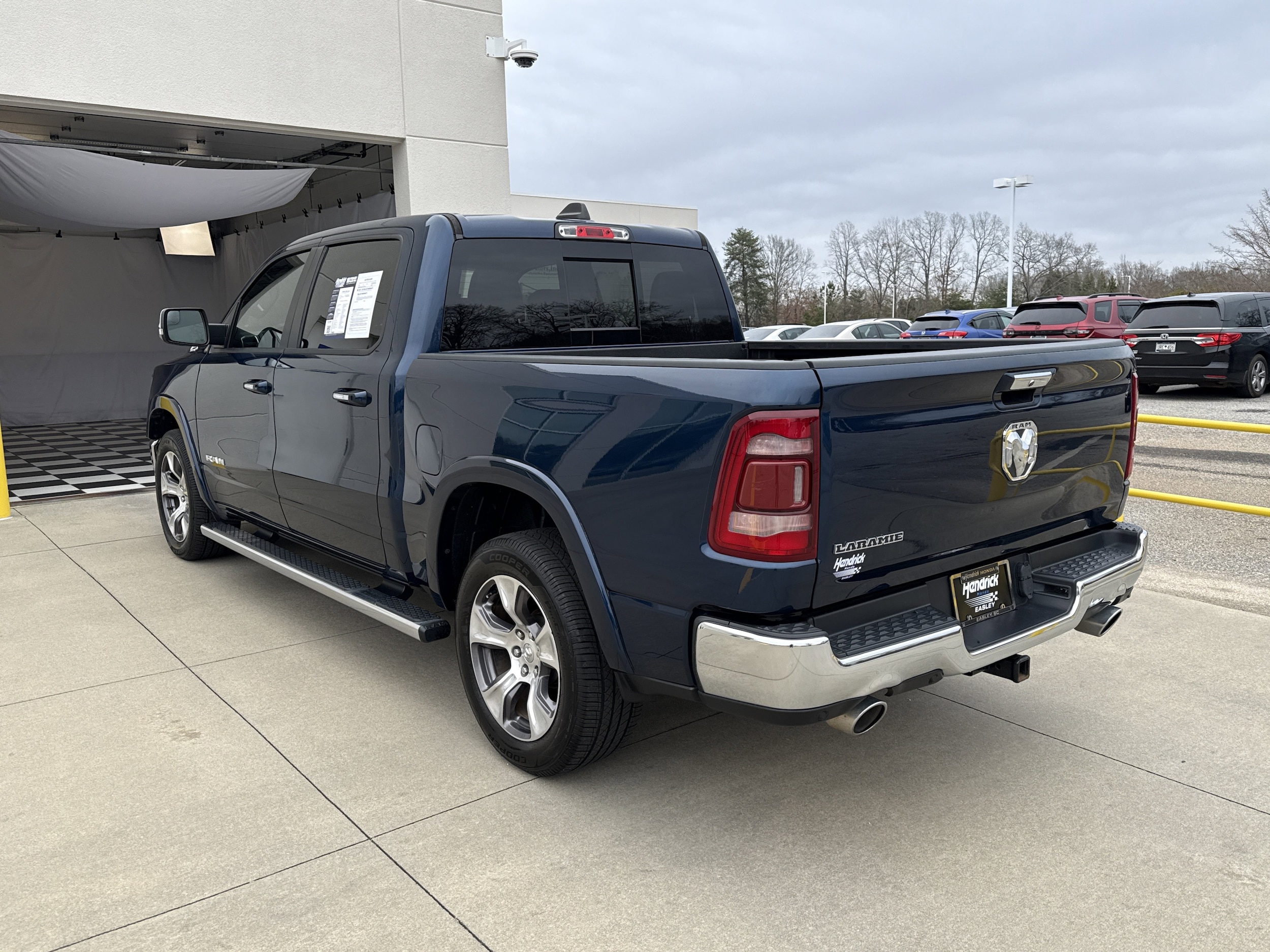 2022 Ram 1500 Laramie photo 6