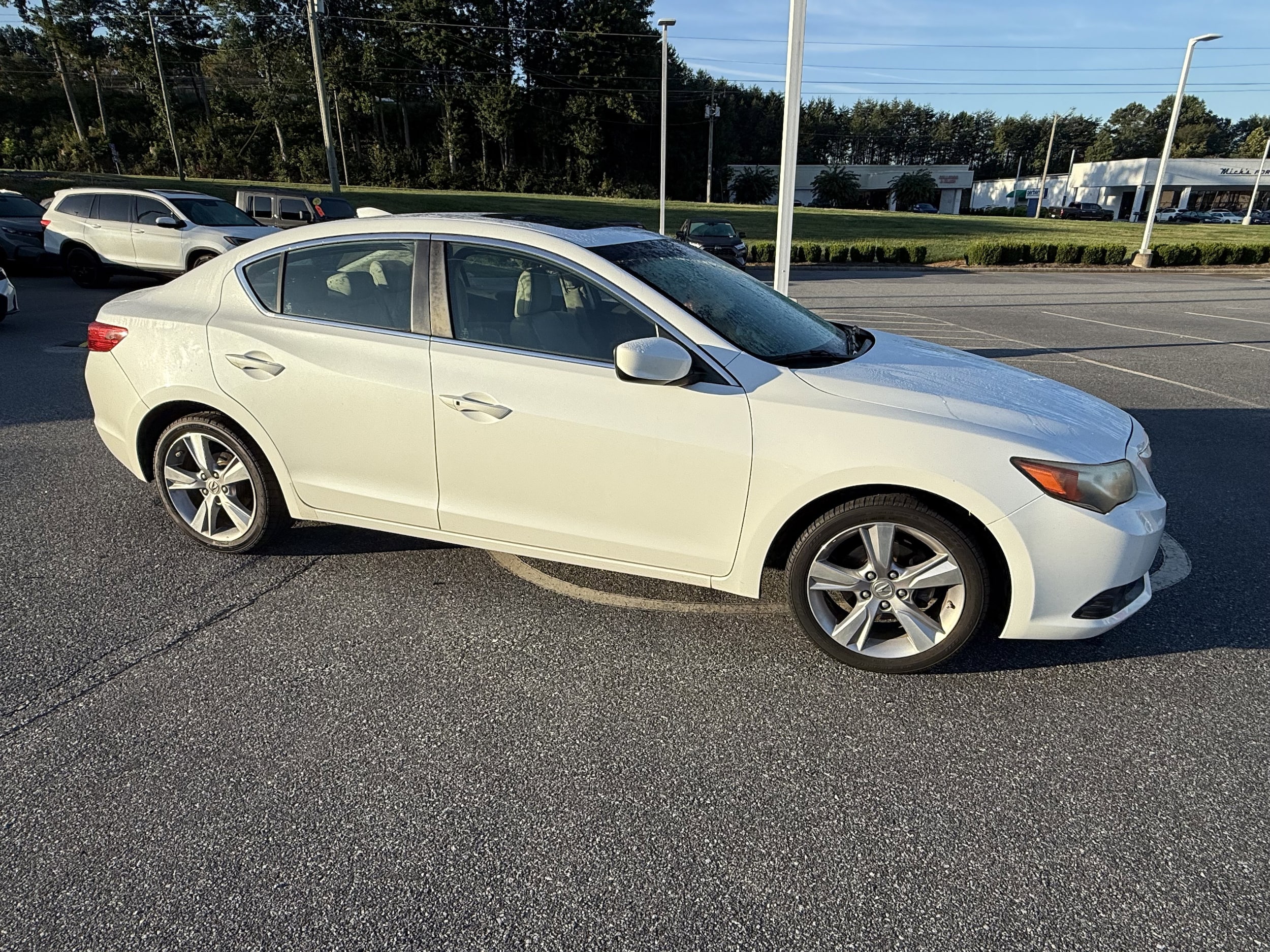 Used 2013 Acura ILX Technology with VIN 19VDE1F79DE012991 for sale in Hickory, NC