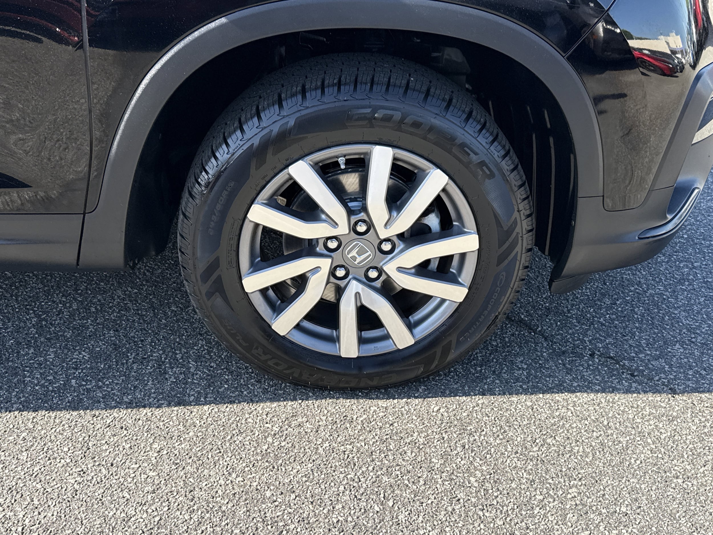 2019 Honda Pilot EX-L FWD photo 3