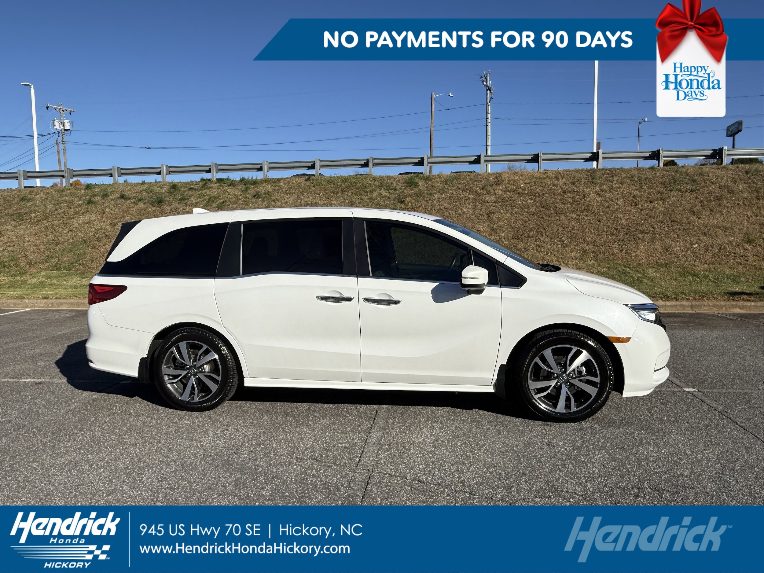 2024 Honda Odyssey Touring's photo