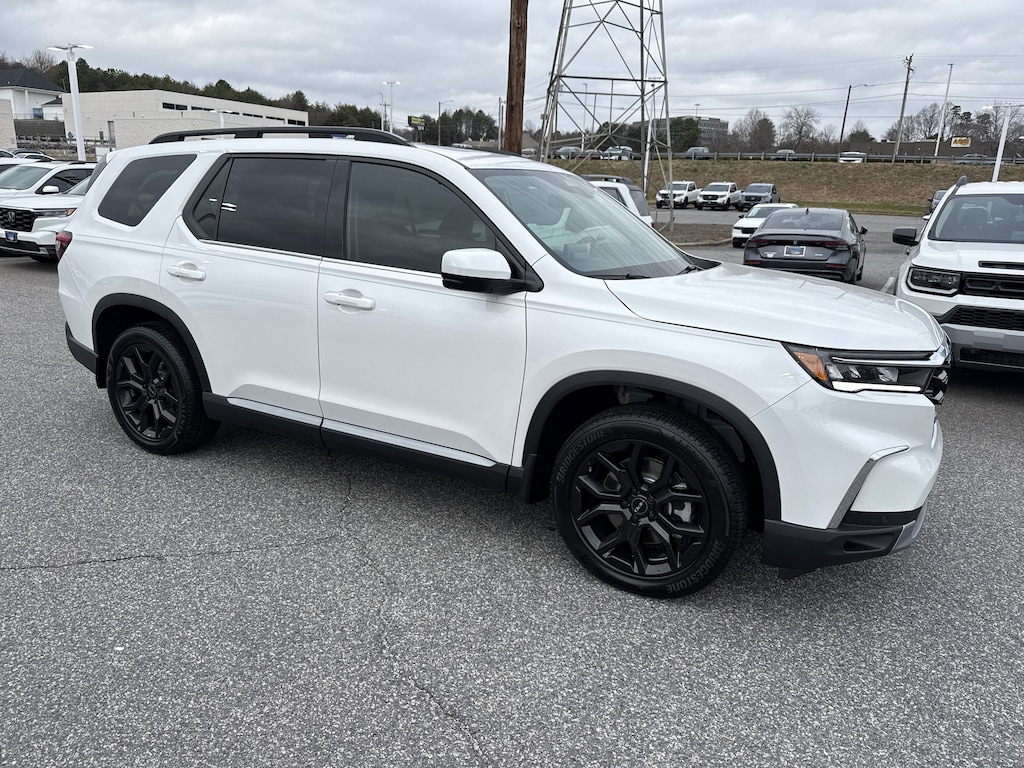 New 2025 Honda Pilot Touring+ SUV