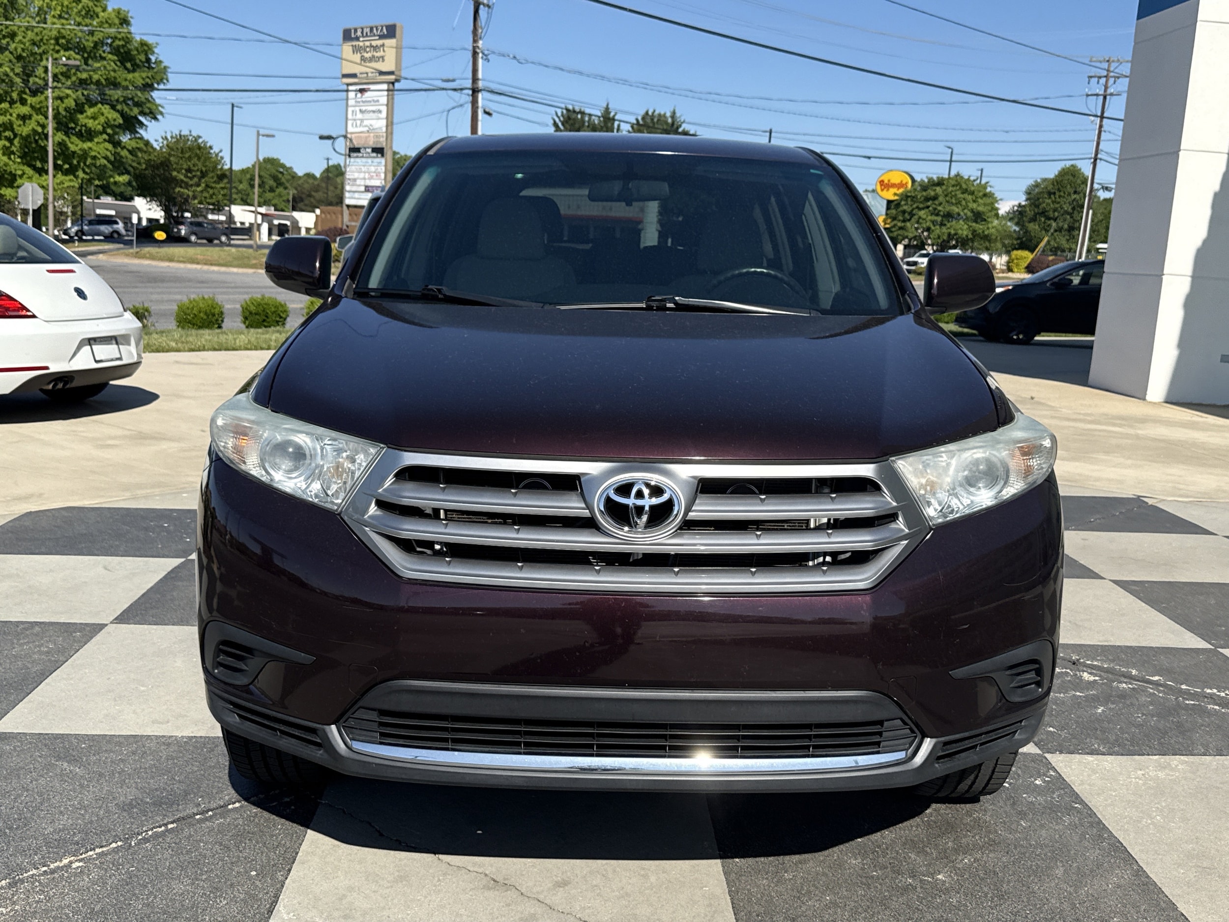 2013 Toyota Highlander photo 2