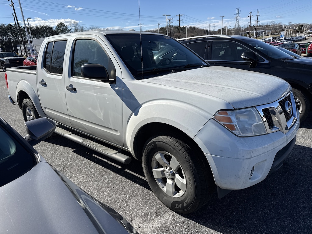 Used 2013 Nissan Frontier SV Truck Crew Cab