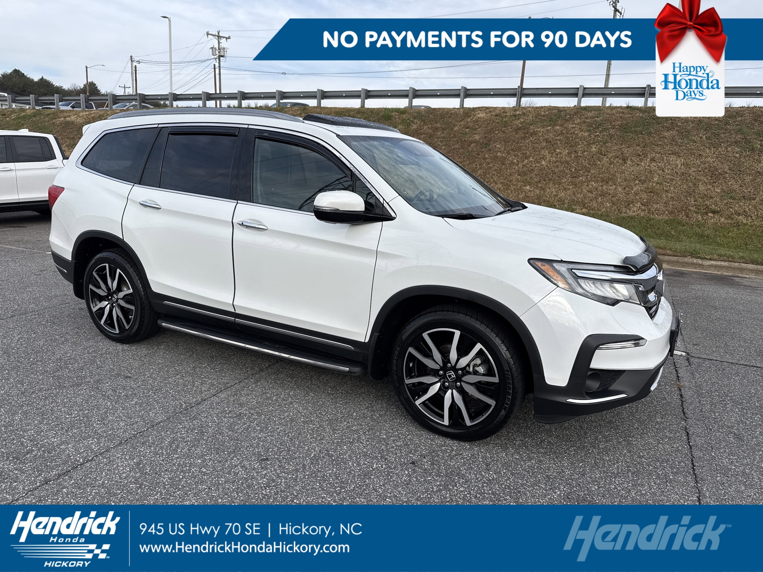 2021 Honda Pilot Elite's photo