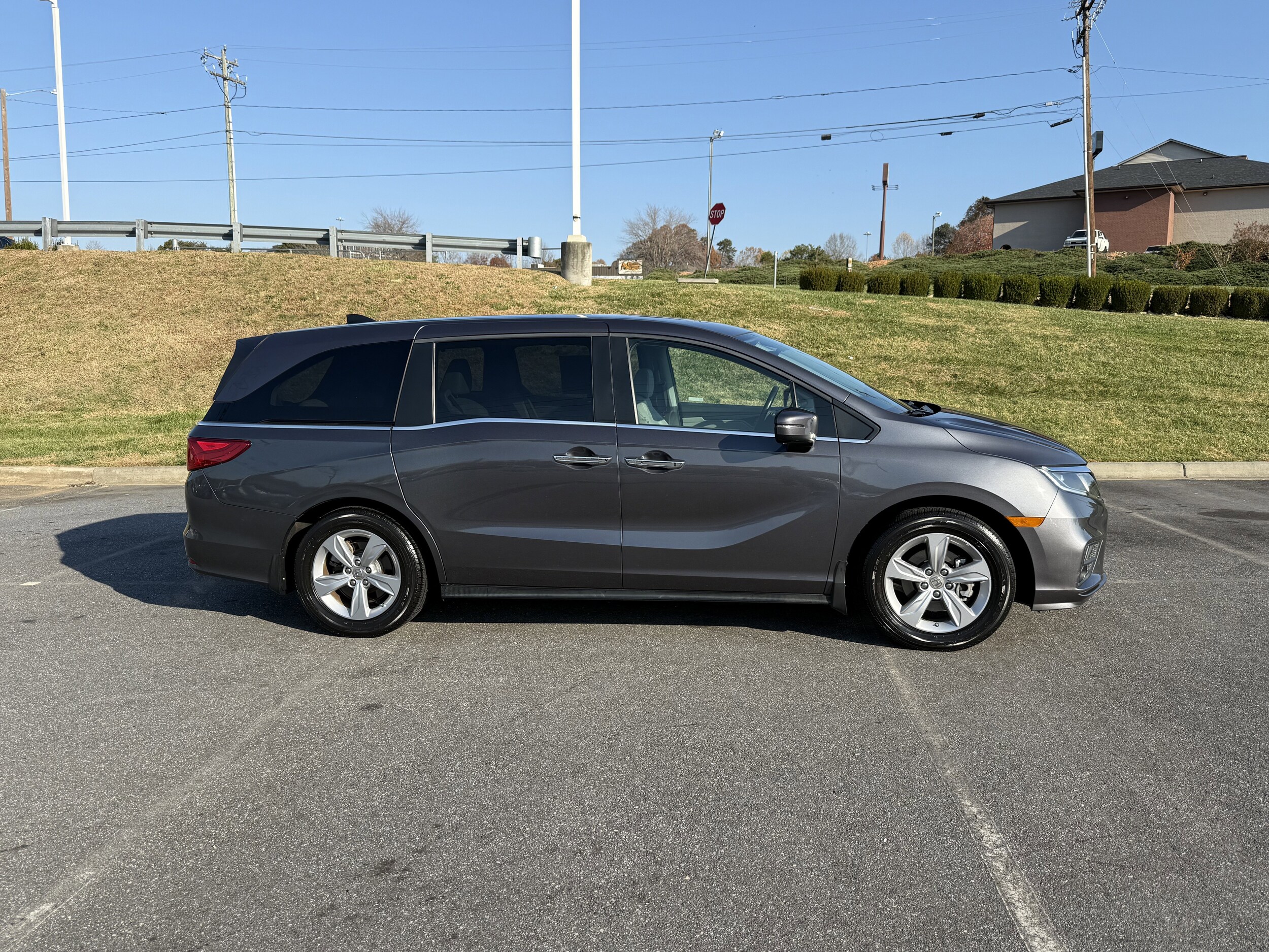2019 Honda Odyssey EX-L photo 2