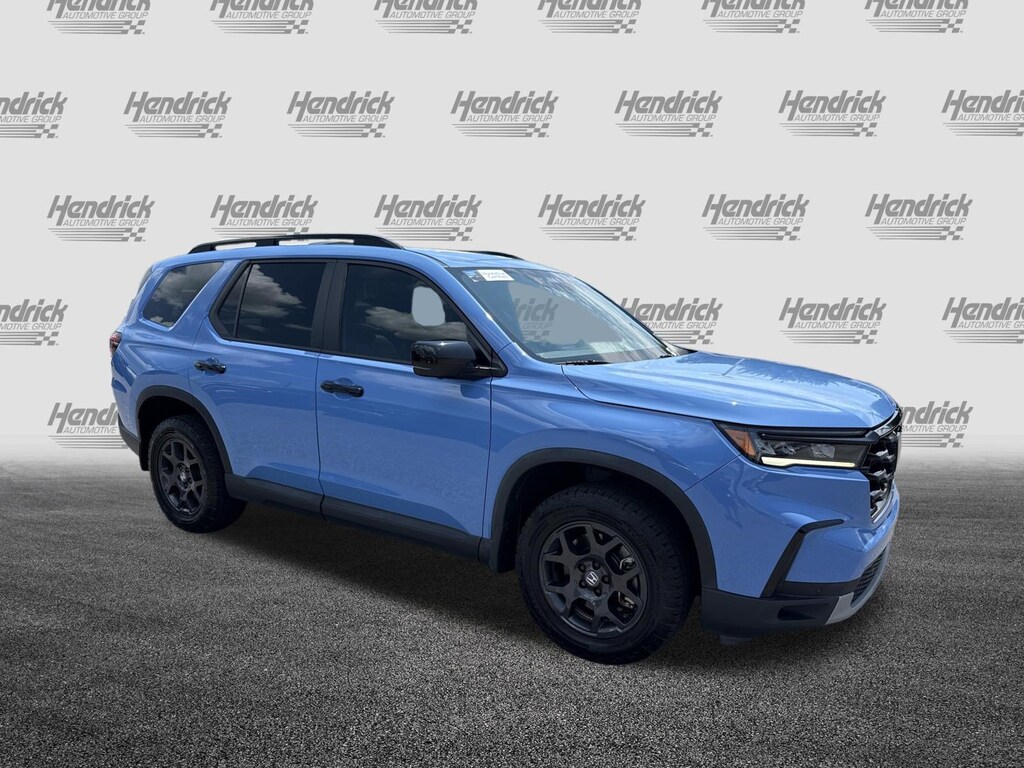 Used 2024 Honda Pilot TrailSport SUV